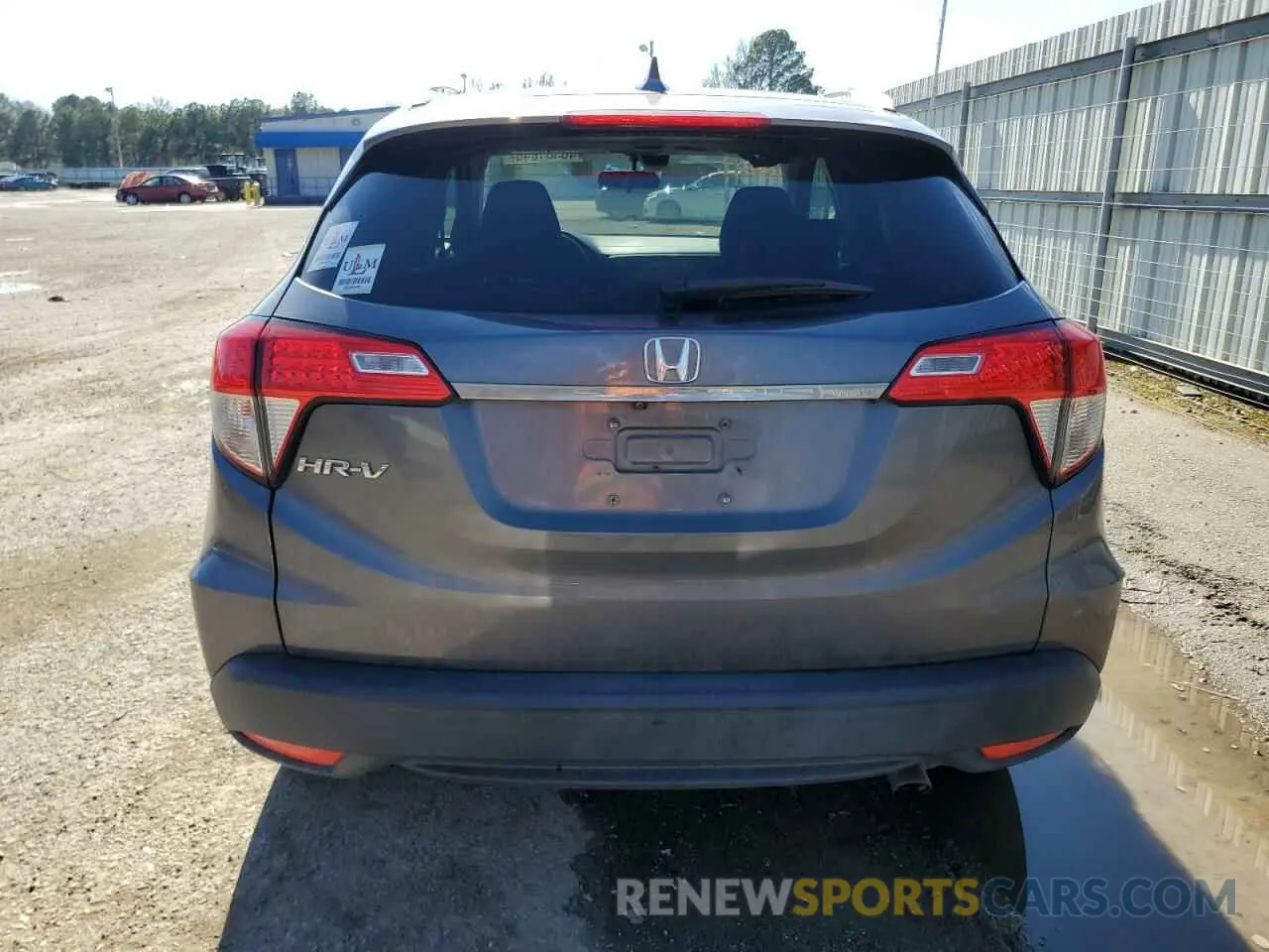 6 Photograph of a damaged car 3CZRU5H53MM713285 HONDA HR-V 2021