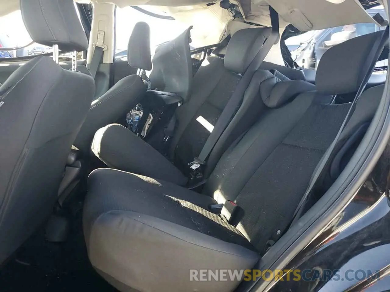 11 Photograph of a damaged car 3CZRU5H53MM723220 HONDA HR-V 2021