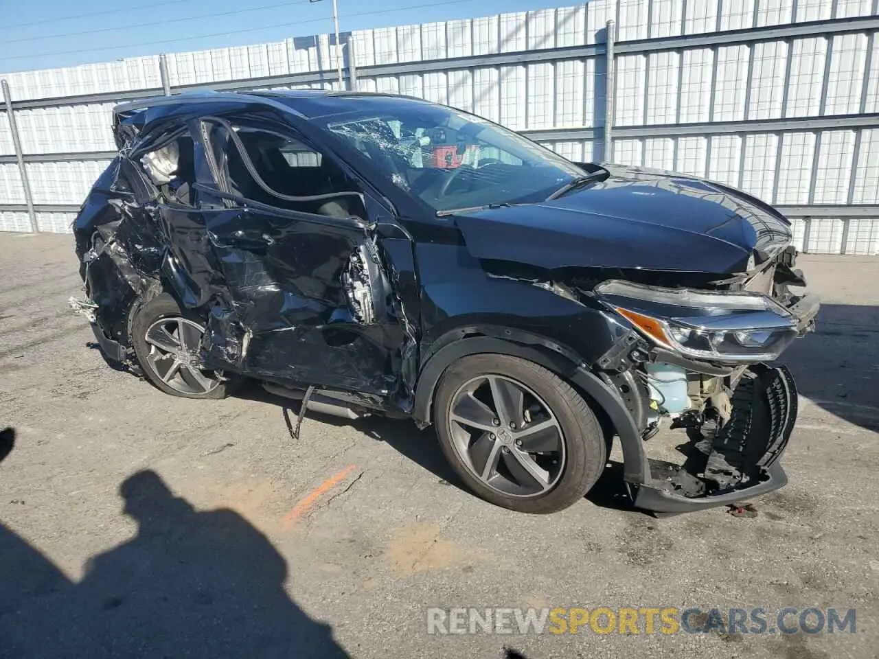 4 Photograph of a damaged car 3CZRU5H53MM723220 HONDA HR-V 2021