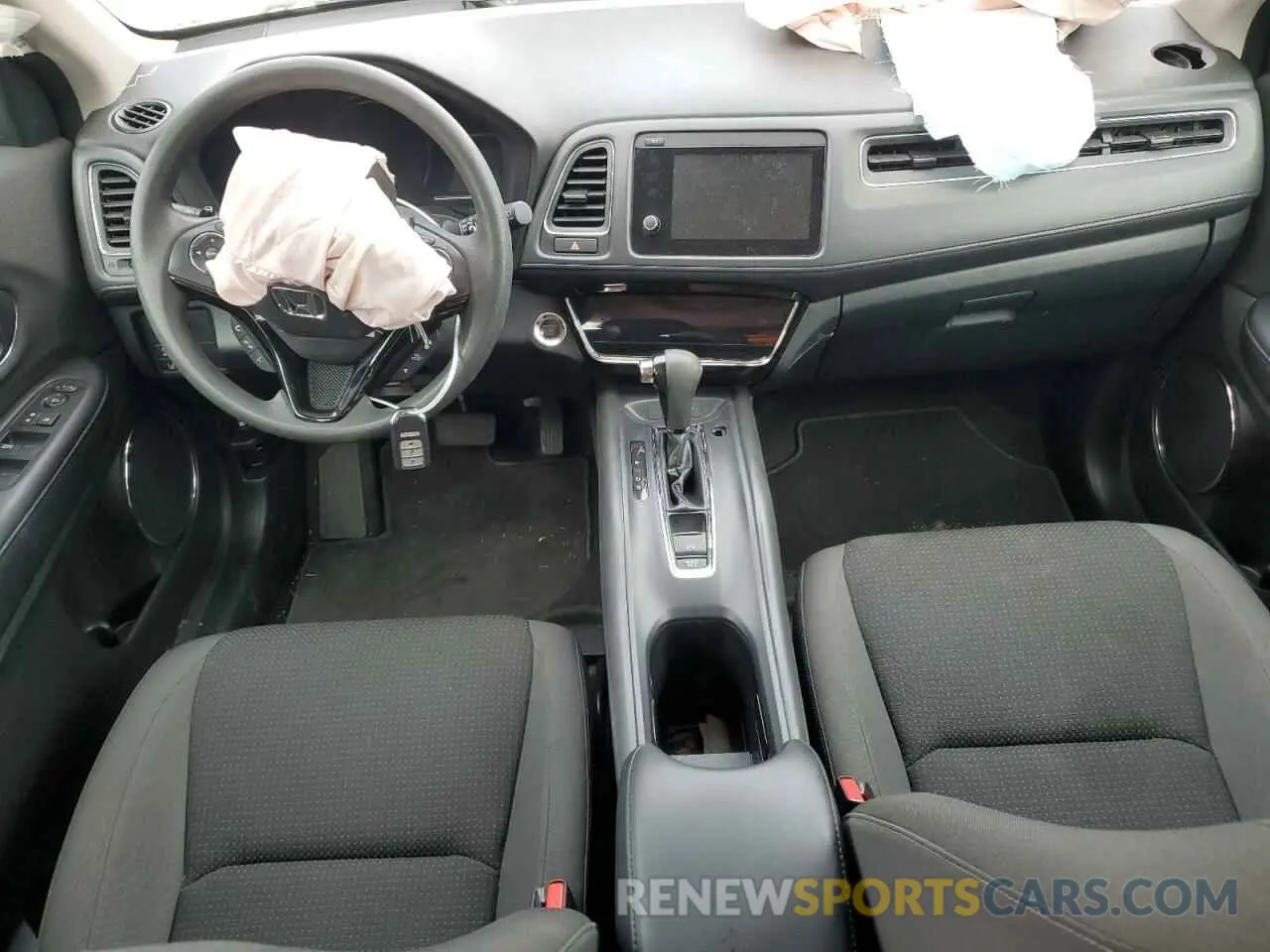 8 Photograph of a damaged car 3CZRU5H54MM717779 HONDA HR-V 2021