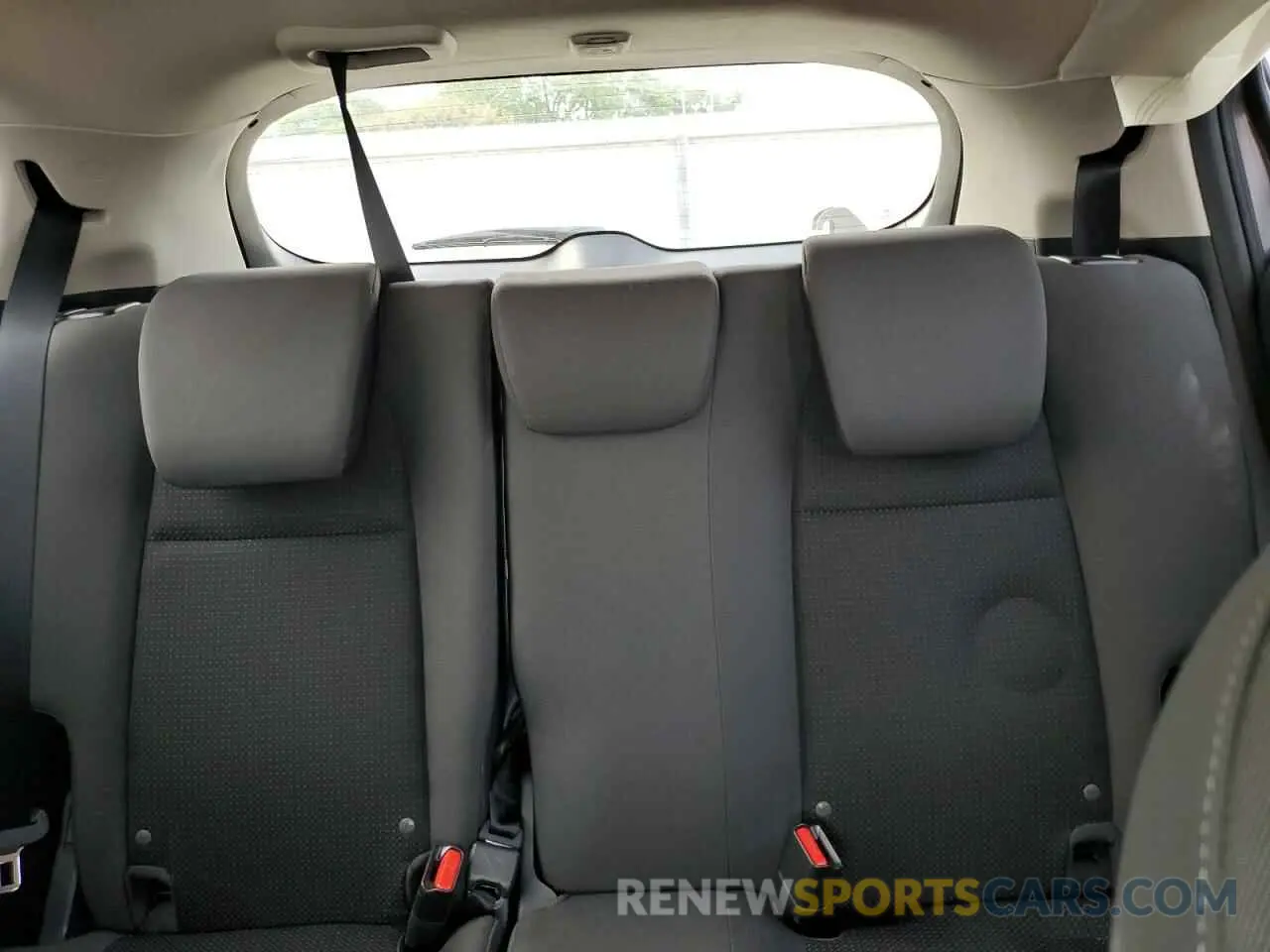 10 Photograph of a damaged car 3CZRU5H55MM711649 HONDA HR-V 2021