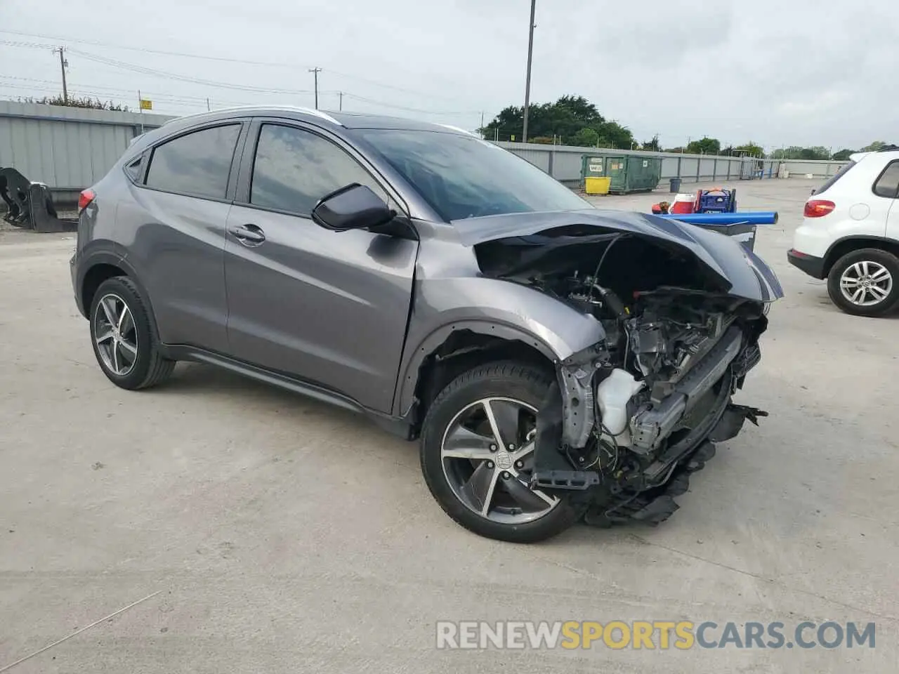 4 Photograph of a damaged car 3CZRU5H55MM711649 HONDA HR-V 2021