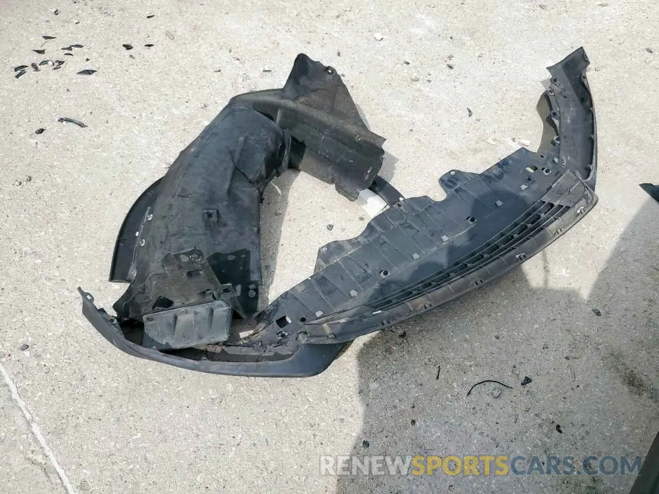 13 Photograph of a damaged car 3CZRU5H56MM702880 HONDA HR-V 2021