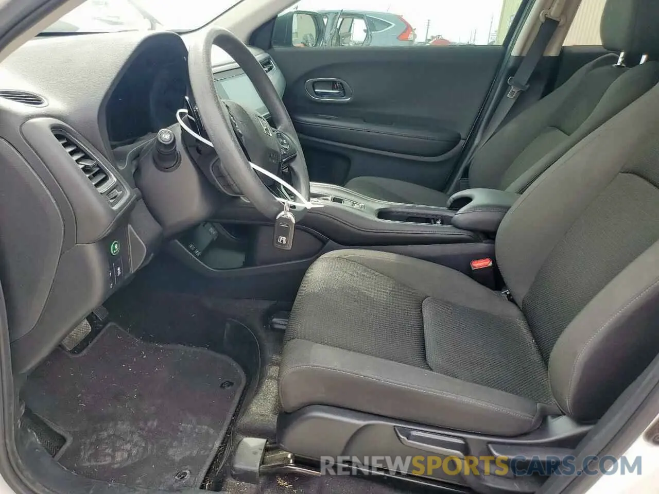 7 Photograph of a damaged car 3CZRU5H56MM702880 HONDA HR-V 2021