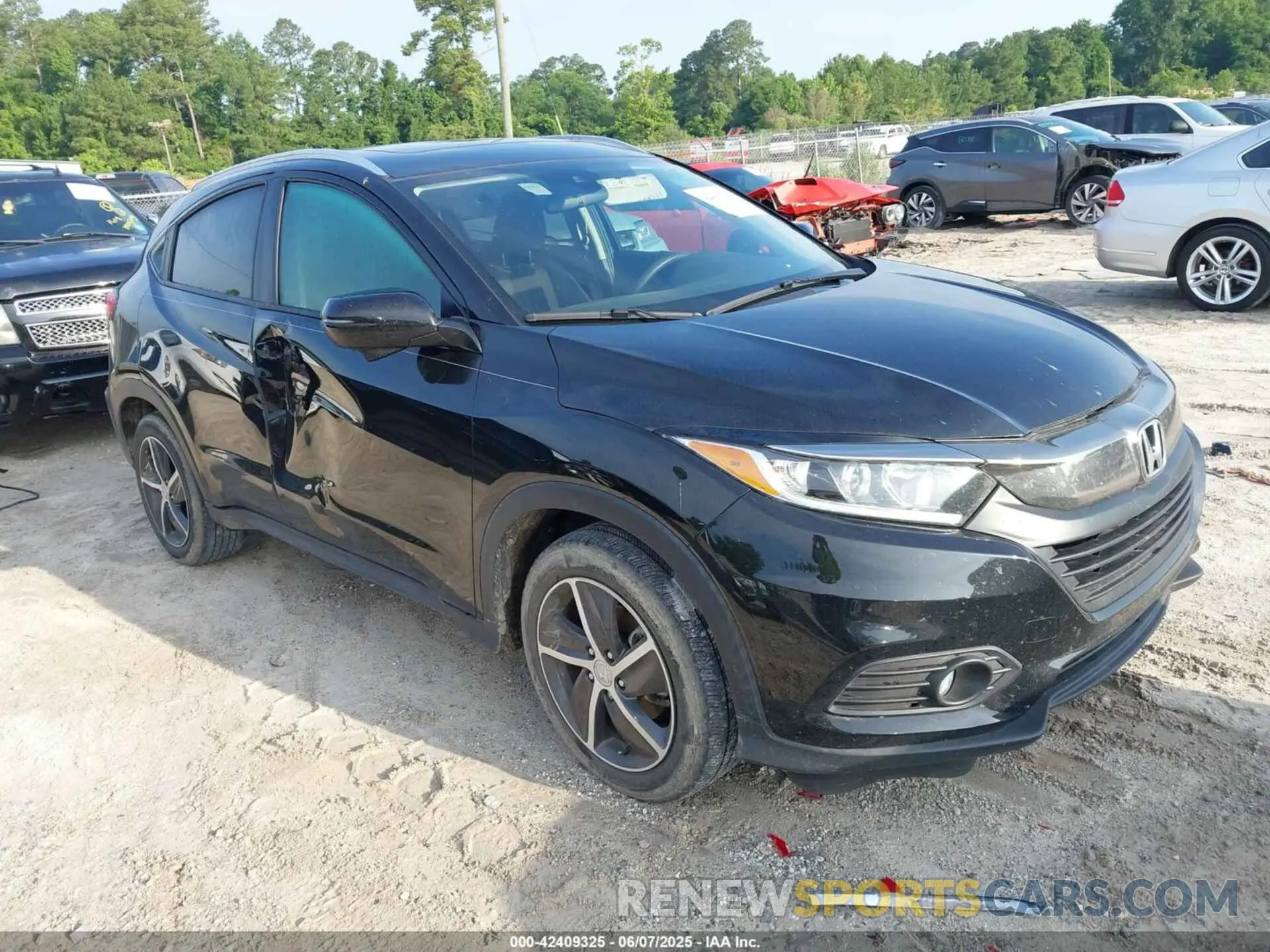 1 Photograph of a damaged car 3CZRU5H57MM703522 HONDA HR-V 2021