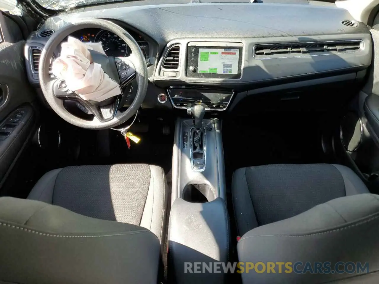 8 Photograph of a damaged car 3CZRU5H58MM703531 HONDA HR-V 2021