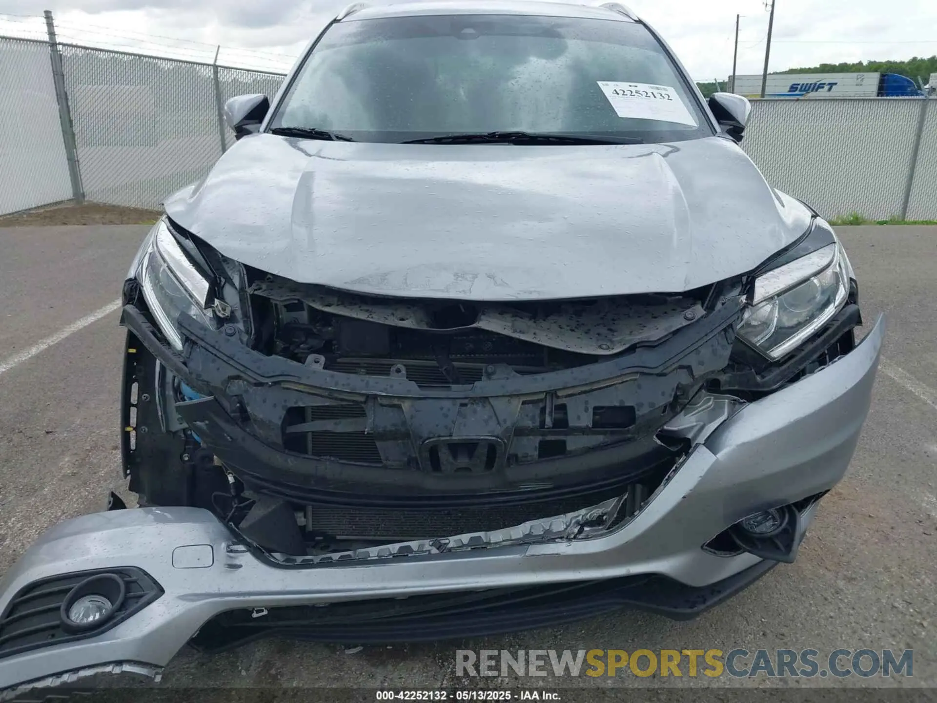6 Photograph of a damaged car 3CZRU5H58MM733614 HONDA HR-V 2021