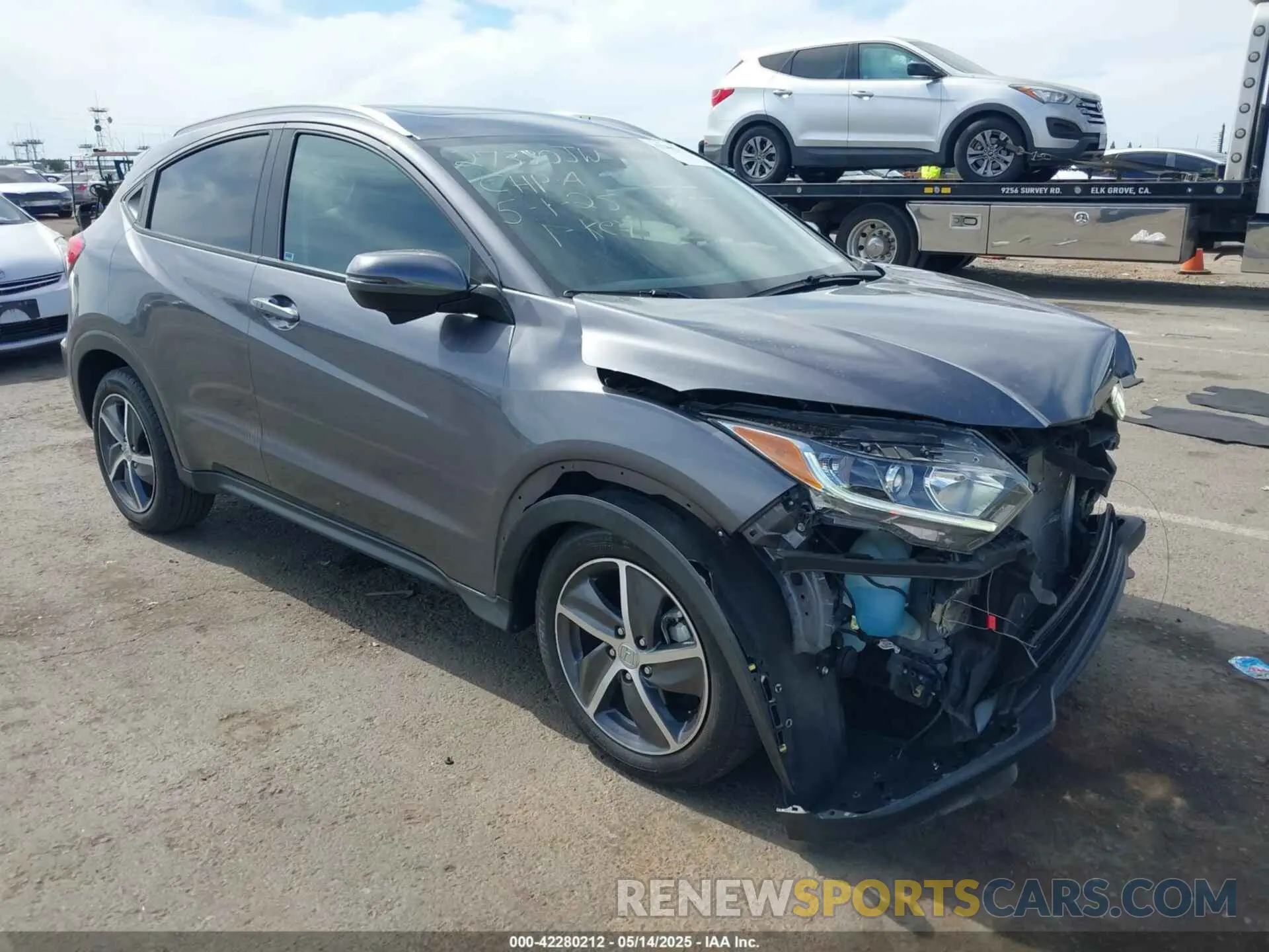1 Photograph of a damaged car 3CZRU5H59MM710083 HONDA HR-V 2021