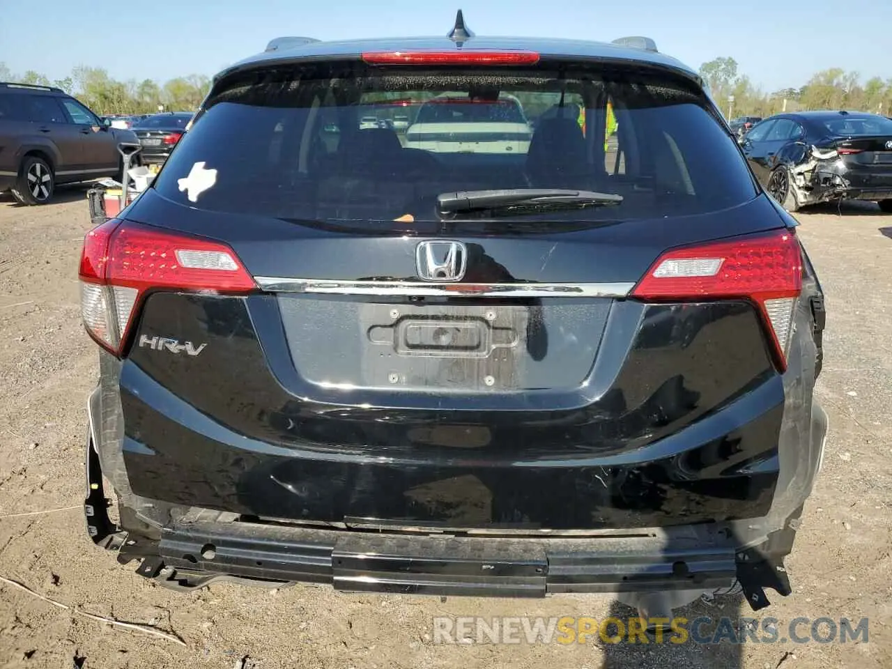 6 Photograph of a damaged car 3CZRU5H5XMM703031 HONDA HR-V 2021