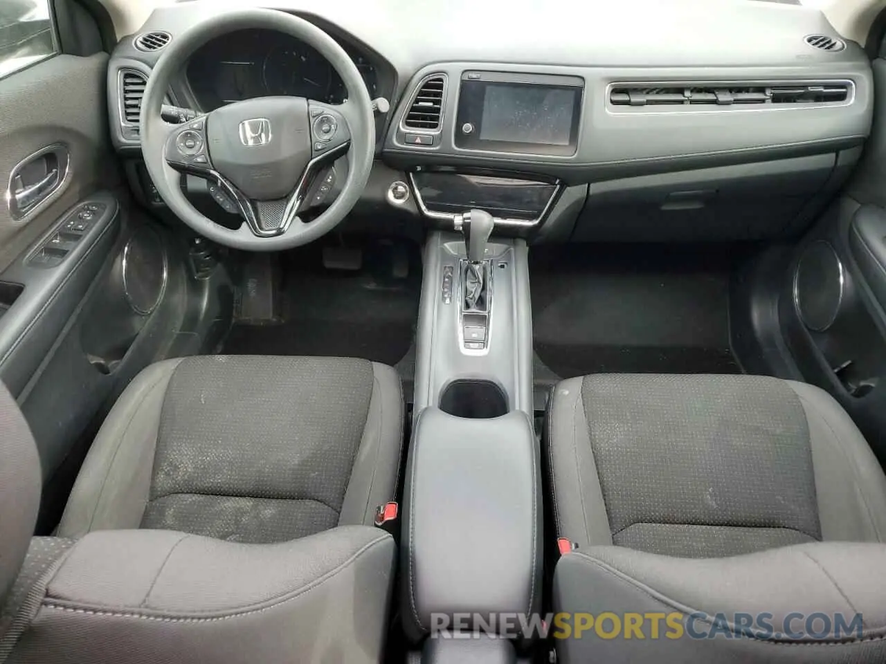 8 Photograph of a damaged car 3CZRU5H5XMM720587 HONDA HR-V 2021