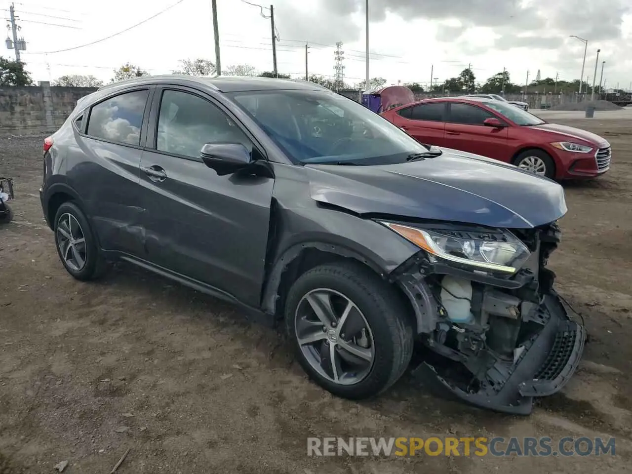 4 Photograph of a damaged car 3CZRU5H5XMM726650 HONDA HR-V 2021