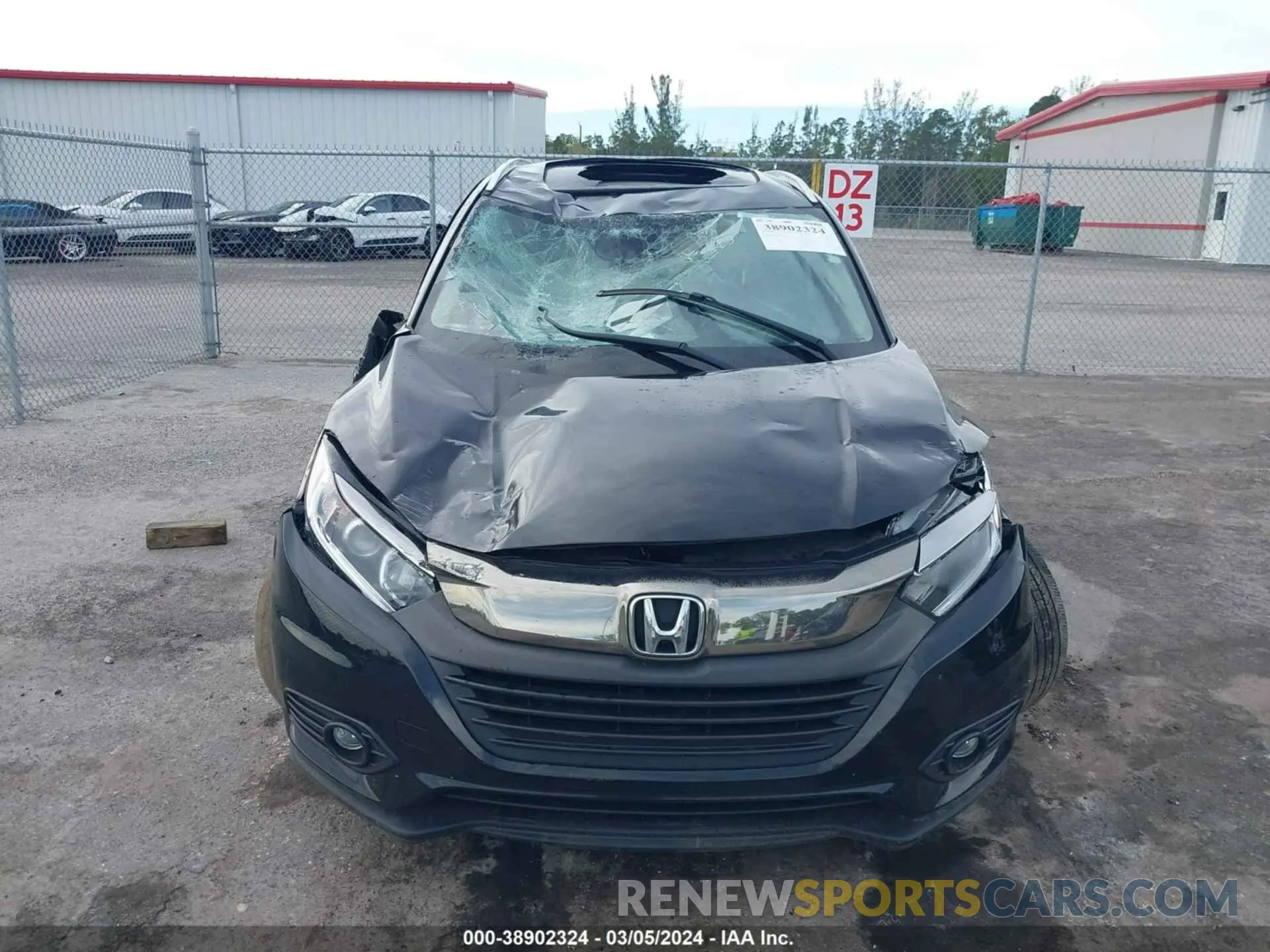 6 Photograph of a damaged car 3CZRU5H74MM703933 HONDA HR-V 2021