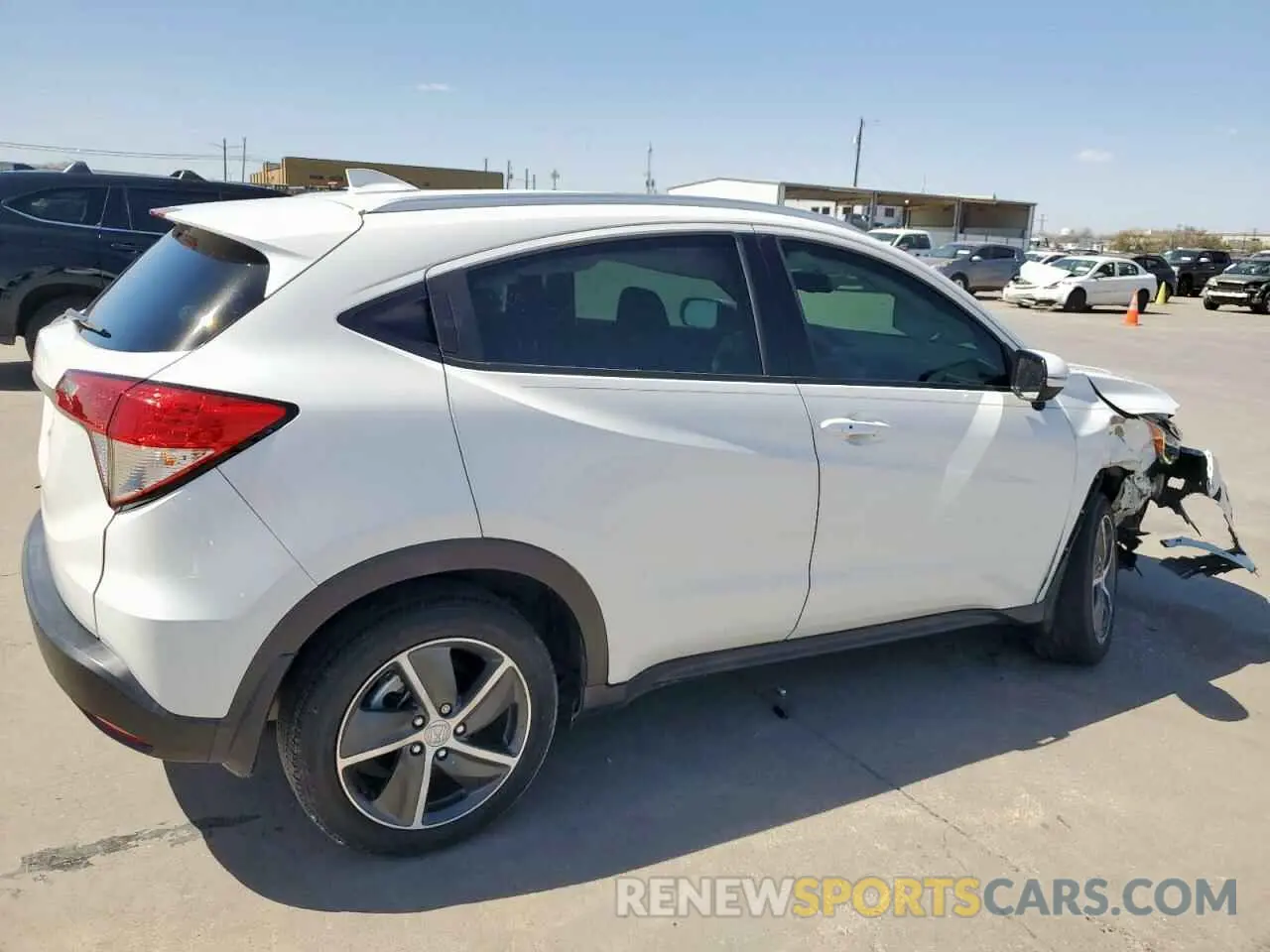 3 Photograph of a damaged car 3CZRU5H74MM715807 HONDA HR-V 2021