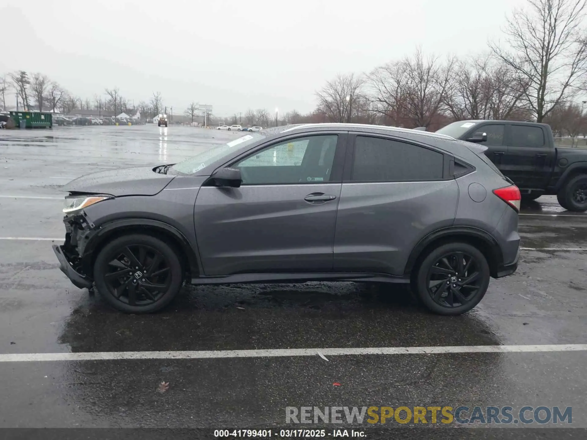 14 Photograph of a damaged car 3CZRU6H12MM749374 HONDA HR-V 2021