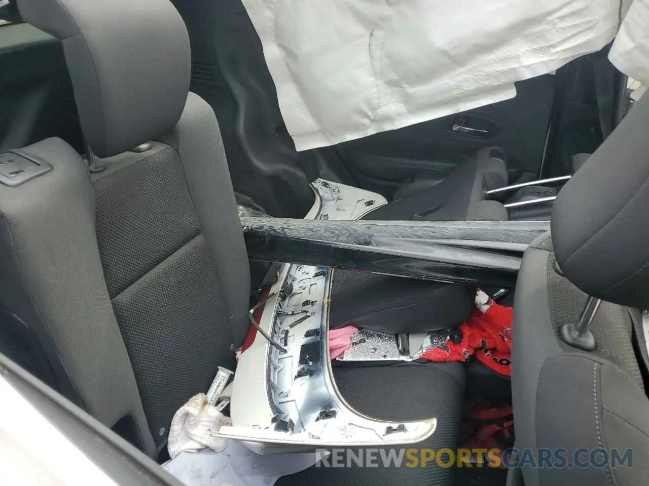 10 Photograph of a damaged car 3CZRU6H12MM754705 HONDA HR-V 2021