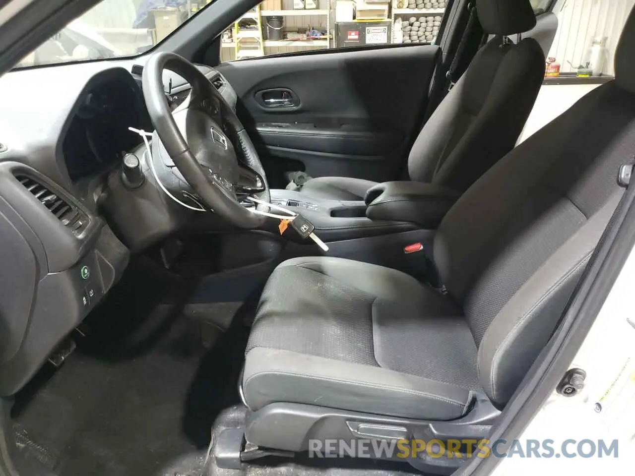7 Photograph of a damaged car 3CZRU6H13MM723852 HONDA HR-V 2021
