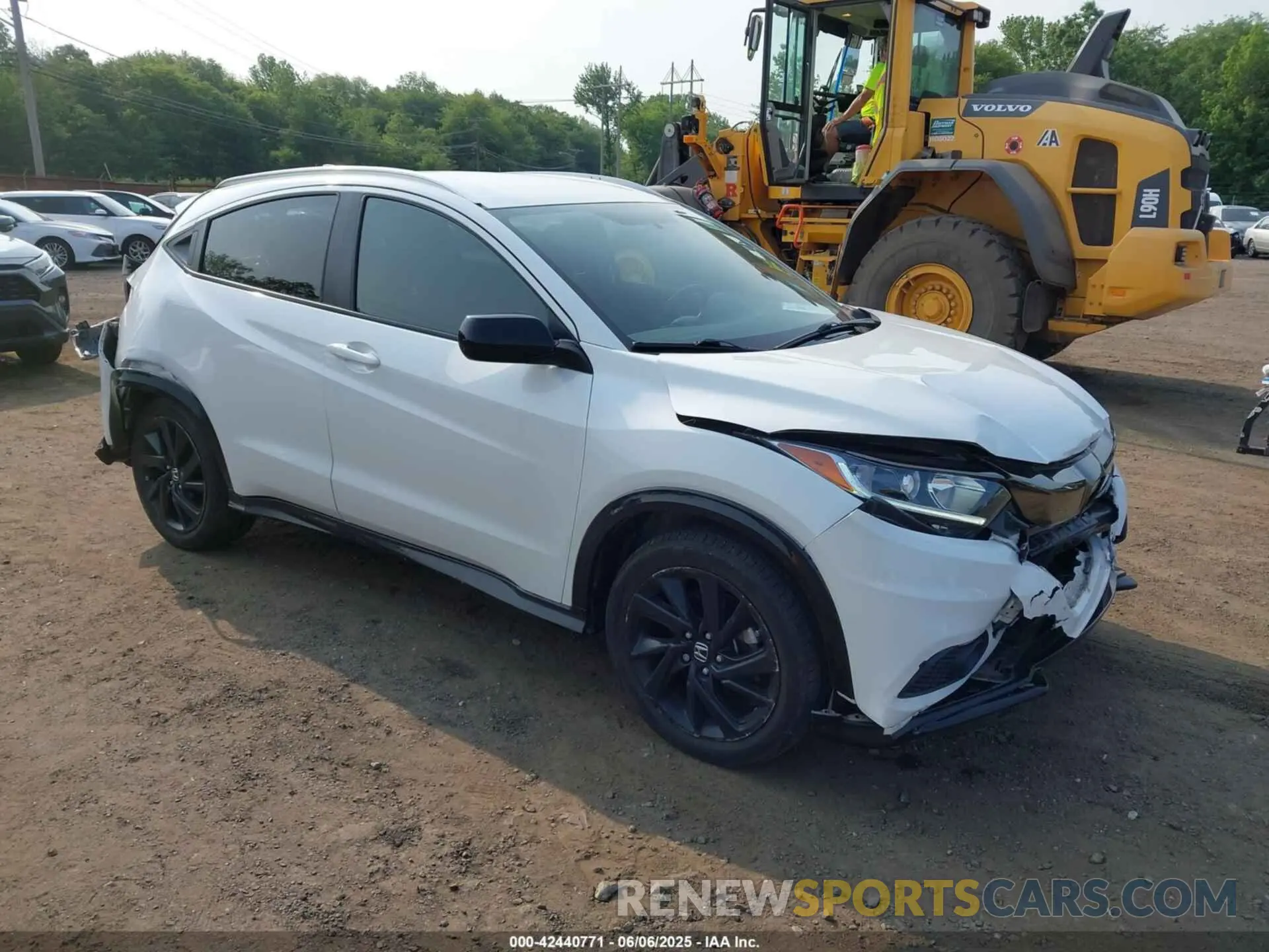 1 Photograph of a damaged car 3CZRU6H13MM755555 HONDA HR-V 2021