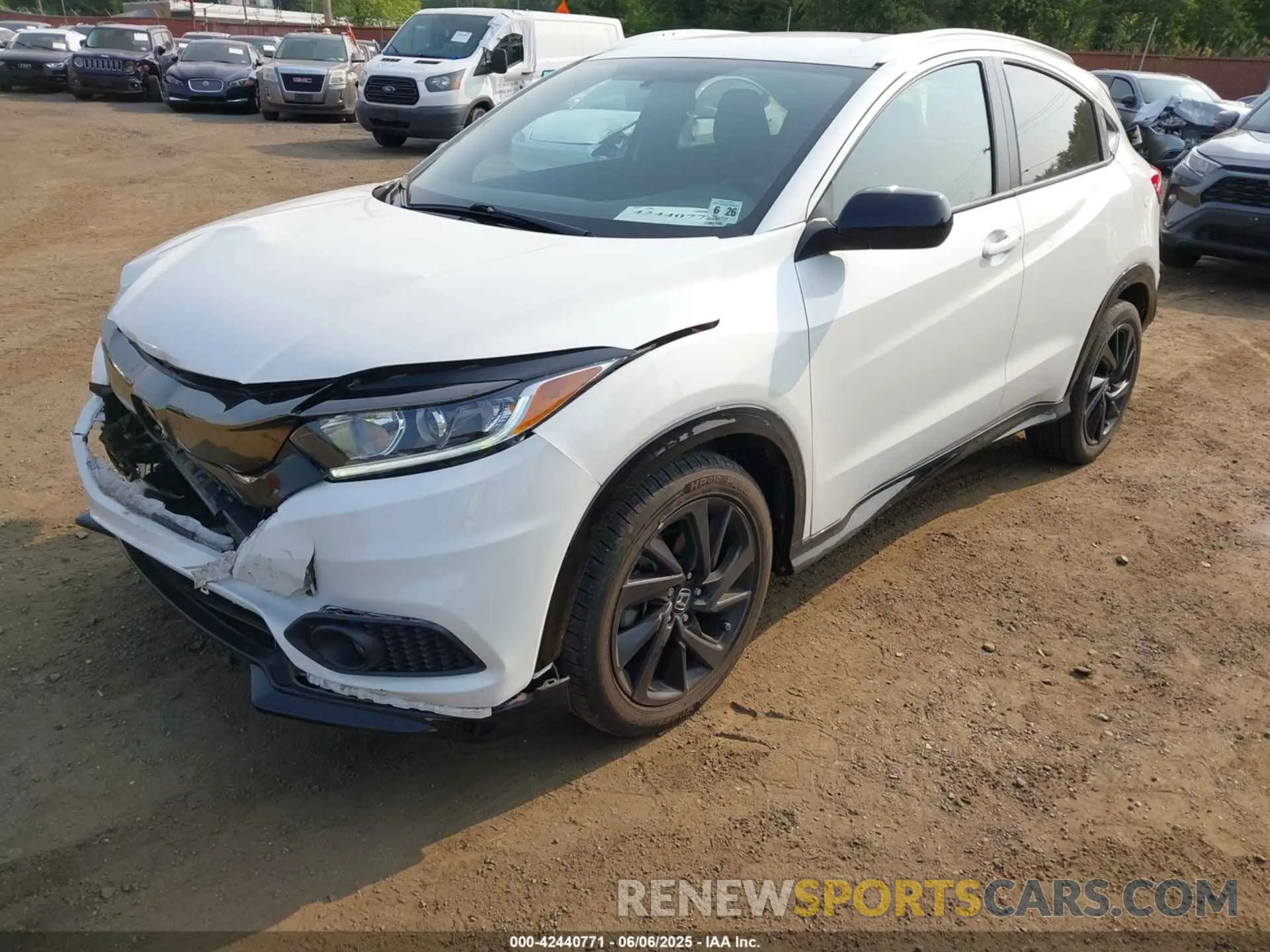 2 Photograph of a damaged car 3CZRU6H13MM755555 HONDA HR-V 2021