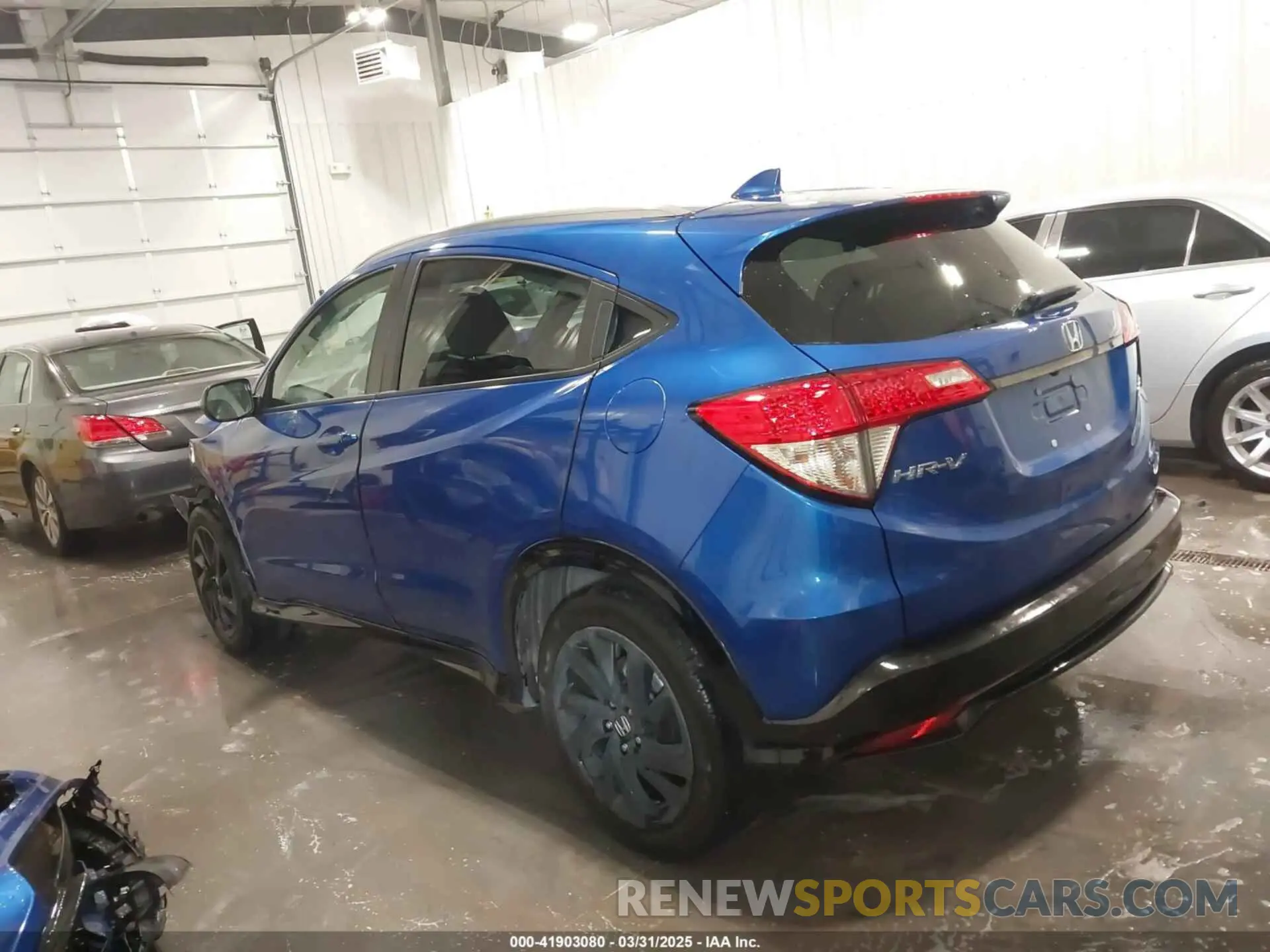 15 Photograph of a damaged car 3CZRU6H14MM734522 HONDA HR-V 2021