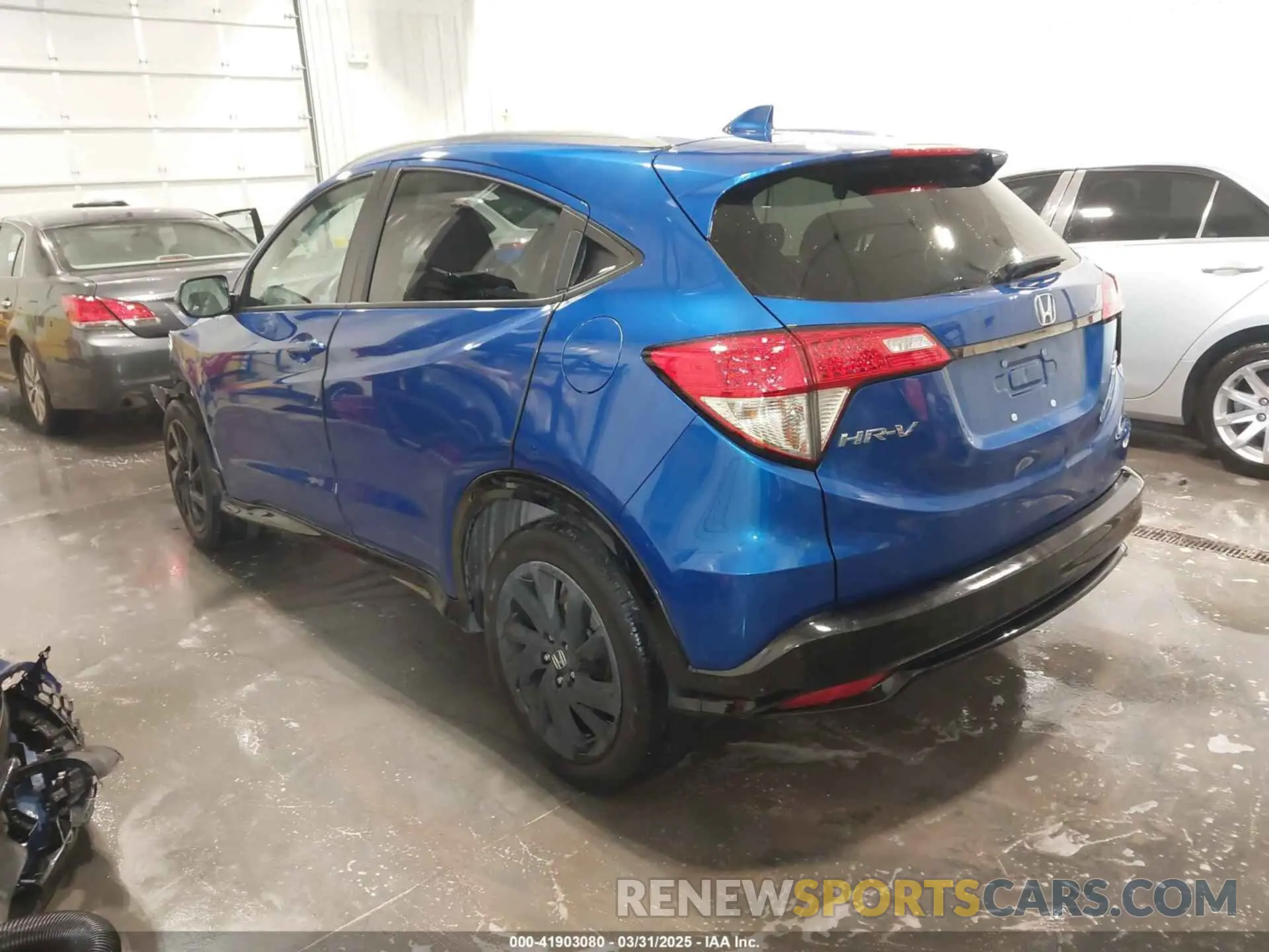 3 Photograph of a damaged car 3CZRU6H14MM734522 HONDA HR-V 2021
