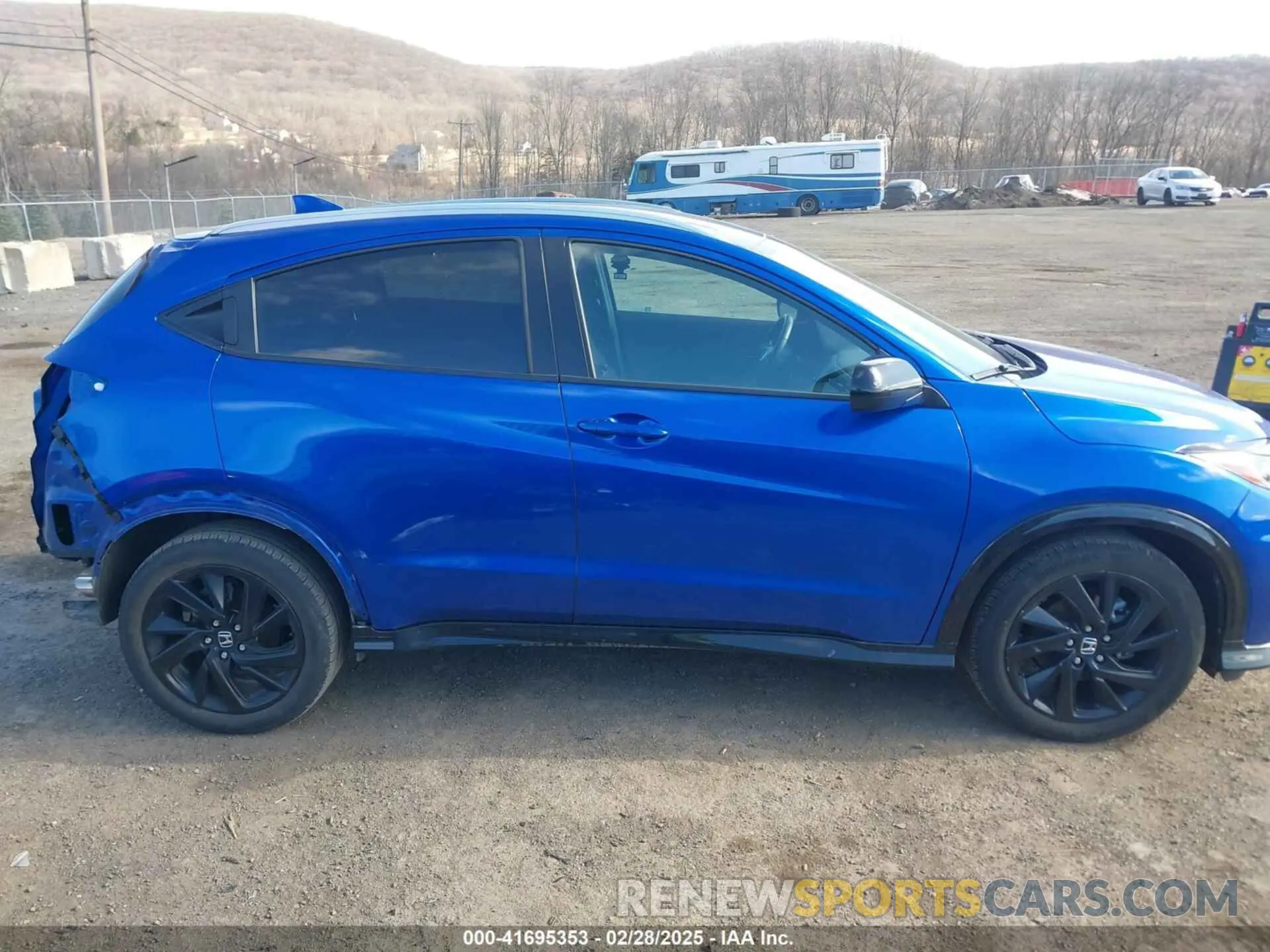 14 Photograph of a damaged car 3CZRU6H14MM750977 HONDA HR-V 2021