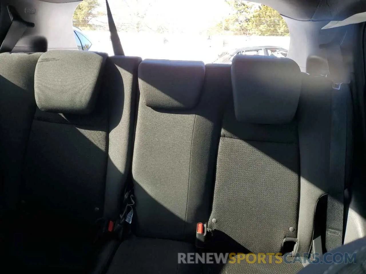 10 Photograph of a damaged car 3CZRU6H15MM709483 HONDA HR-V 2021
