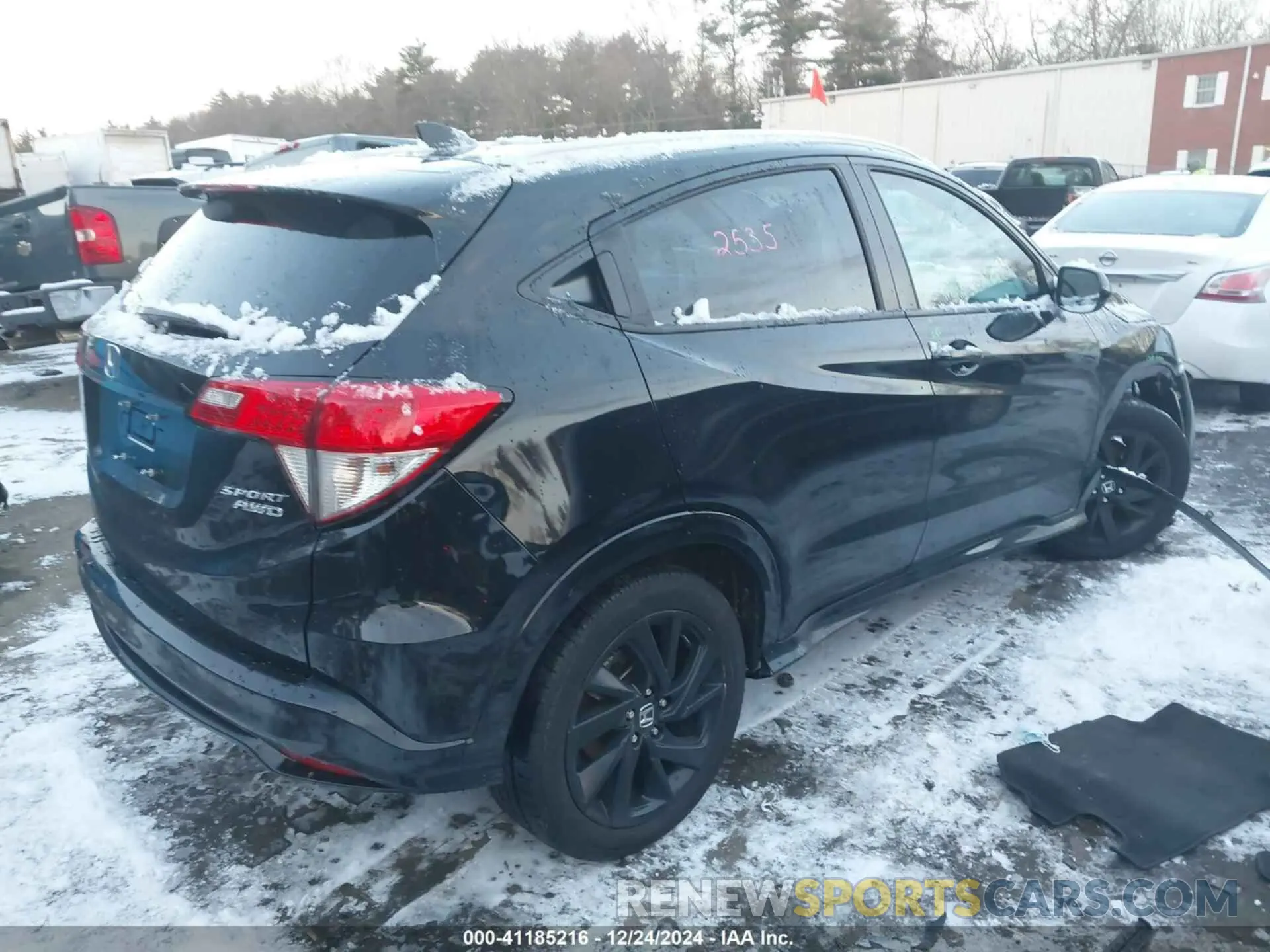 4 Photograph of a damaged car 3CZRU6H15MM714909 HONDA HR-V 2021