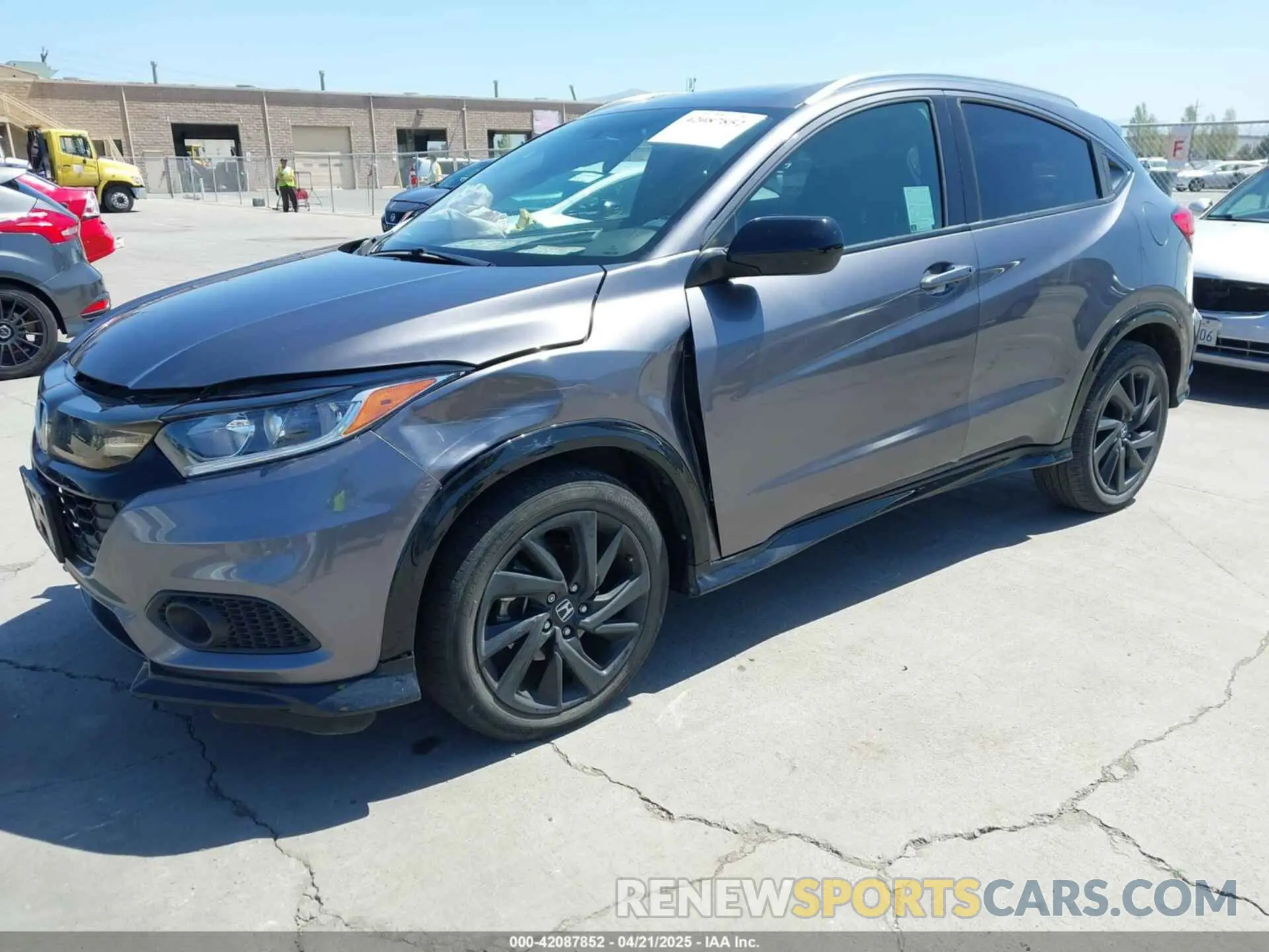 2 Photograph of a damaged car 3CZRU6H15MM733539 HONDA HR-V 2021