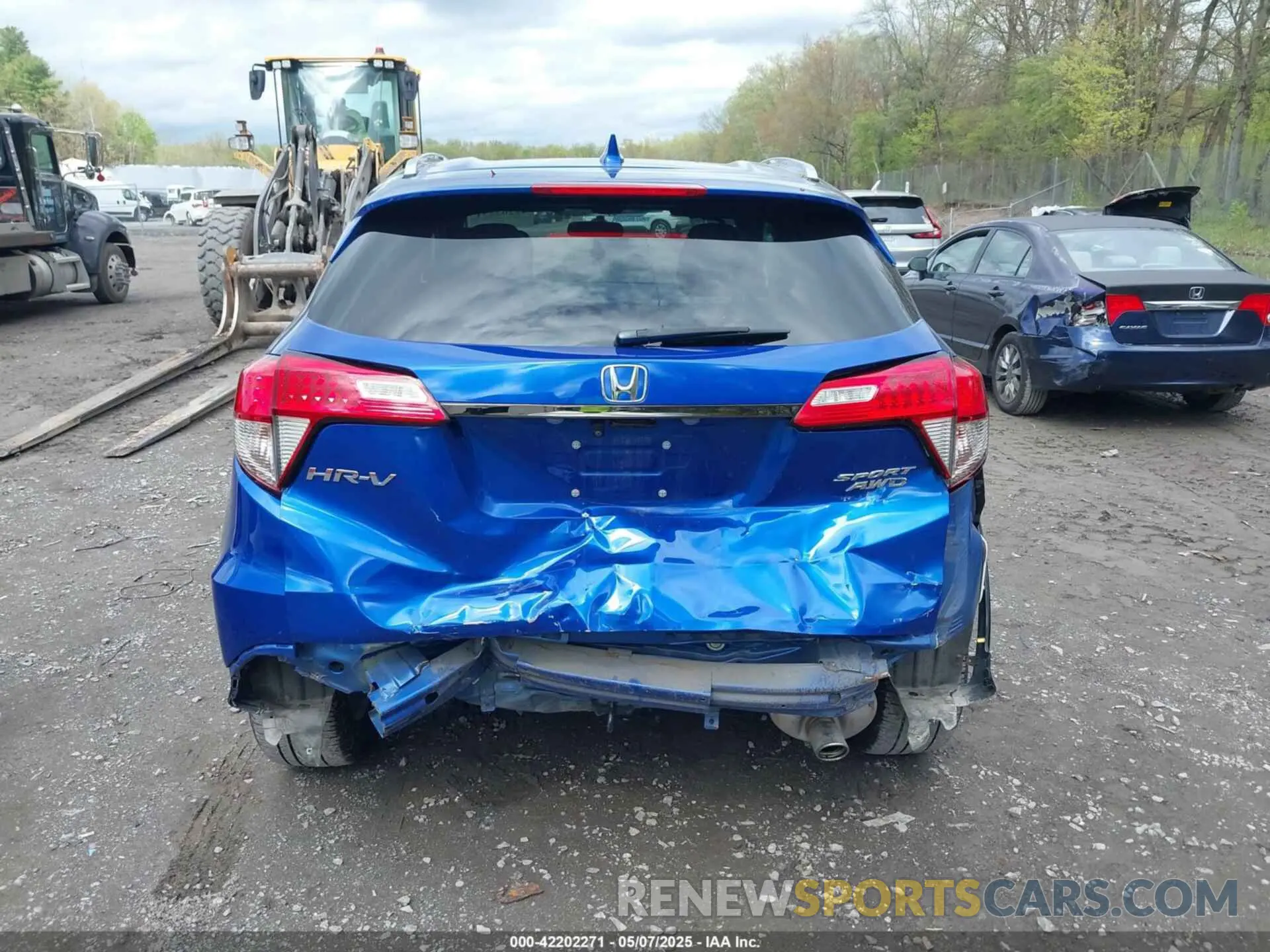 16 Photograph of a damaged car 3CZRU6H15MM749045 HONDA HR-V 2021