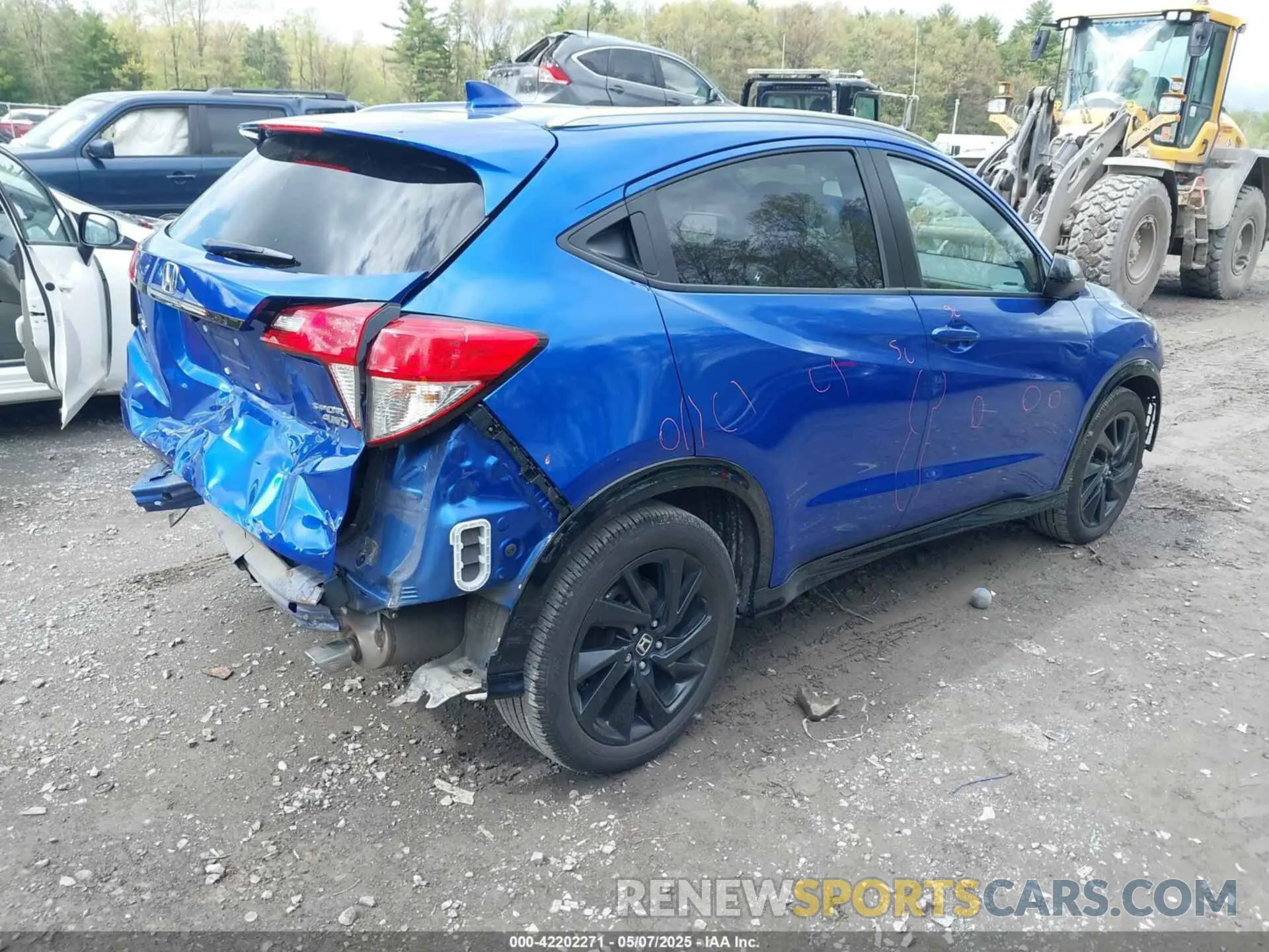 4 Photograph of a damaged car 3CZRU6H15MM749045 HONDA HR-V 2021