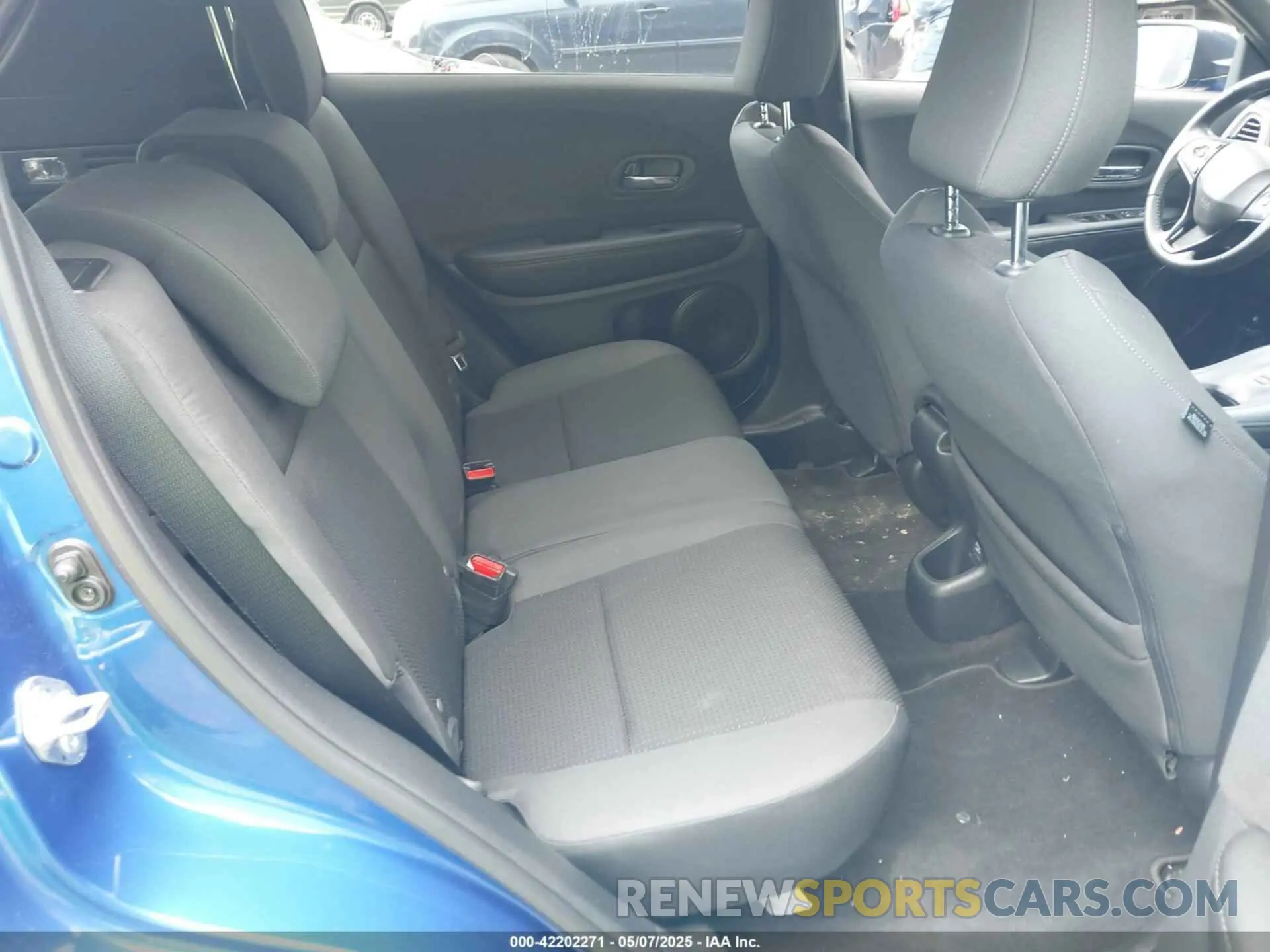 8 Photograph of a damaged car 3CZRU6H15MM749045 HONDA HR-V 2021