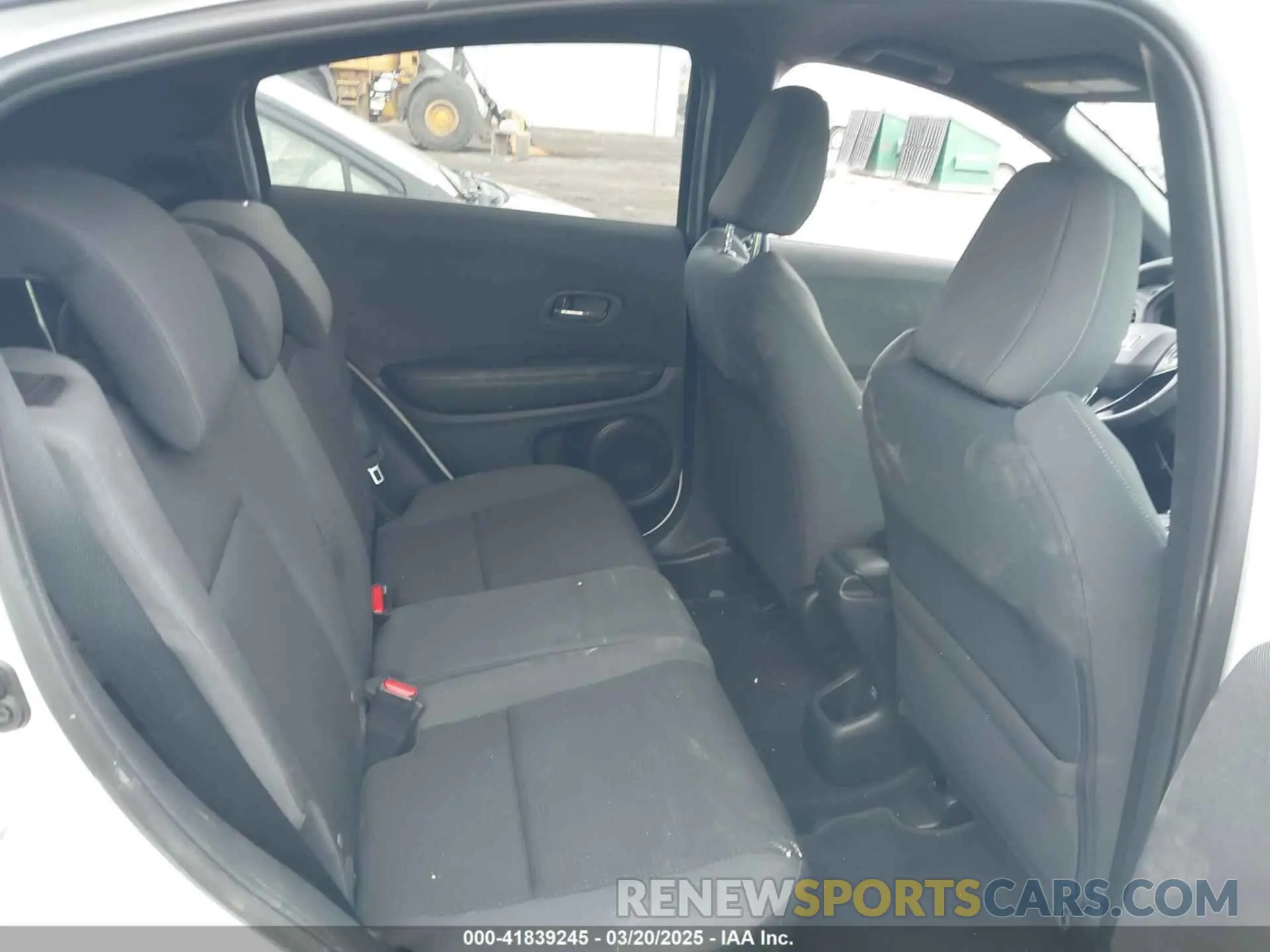 8 Photograph of a damaged car 3CZRU6H15MM752916 HONDA HR-V 2021