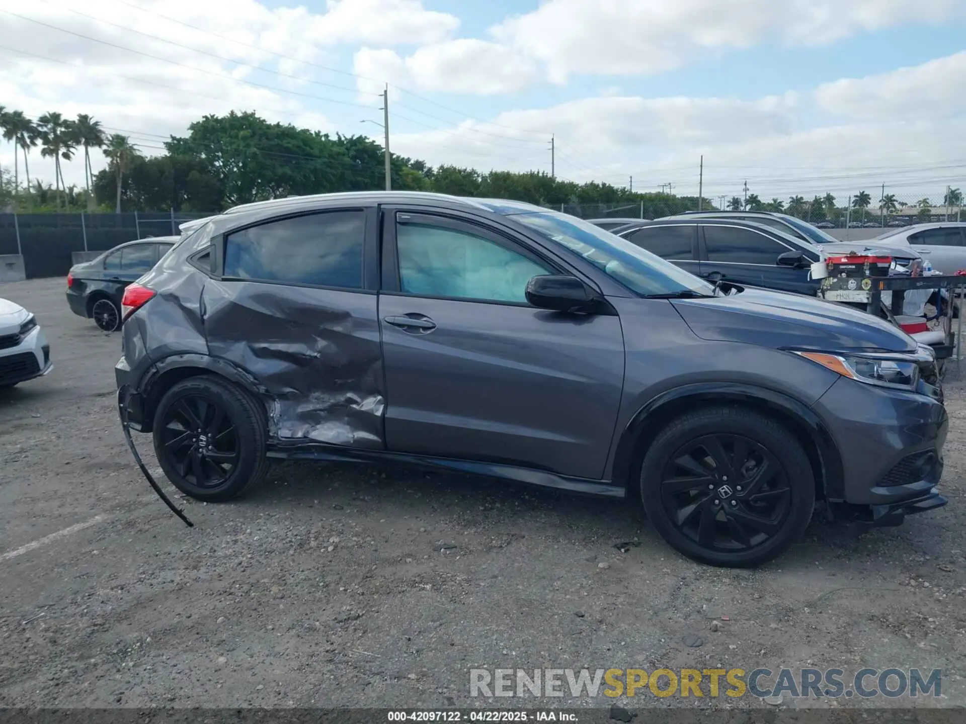 6 Photograph of a damaged car 3CZRU6H17MM730397 HONDA HR-V 2021
