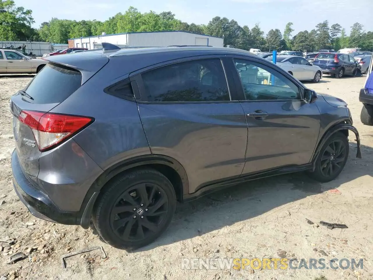 3 Photograph of a damaged car 3CZRU6H17MM743179 HONDA HR-V 2021