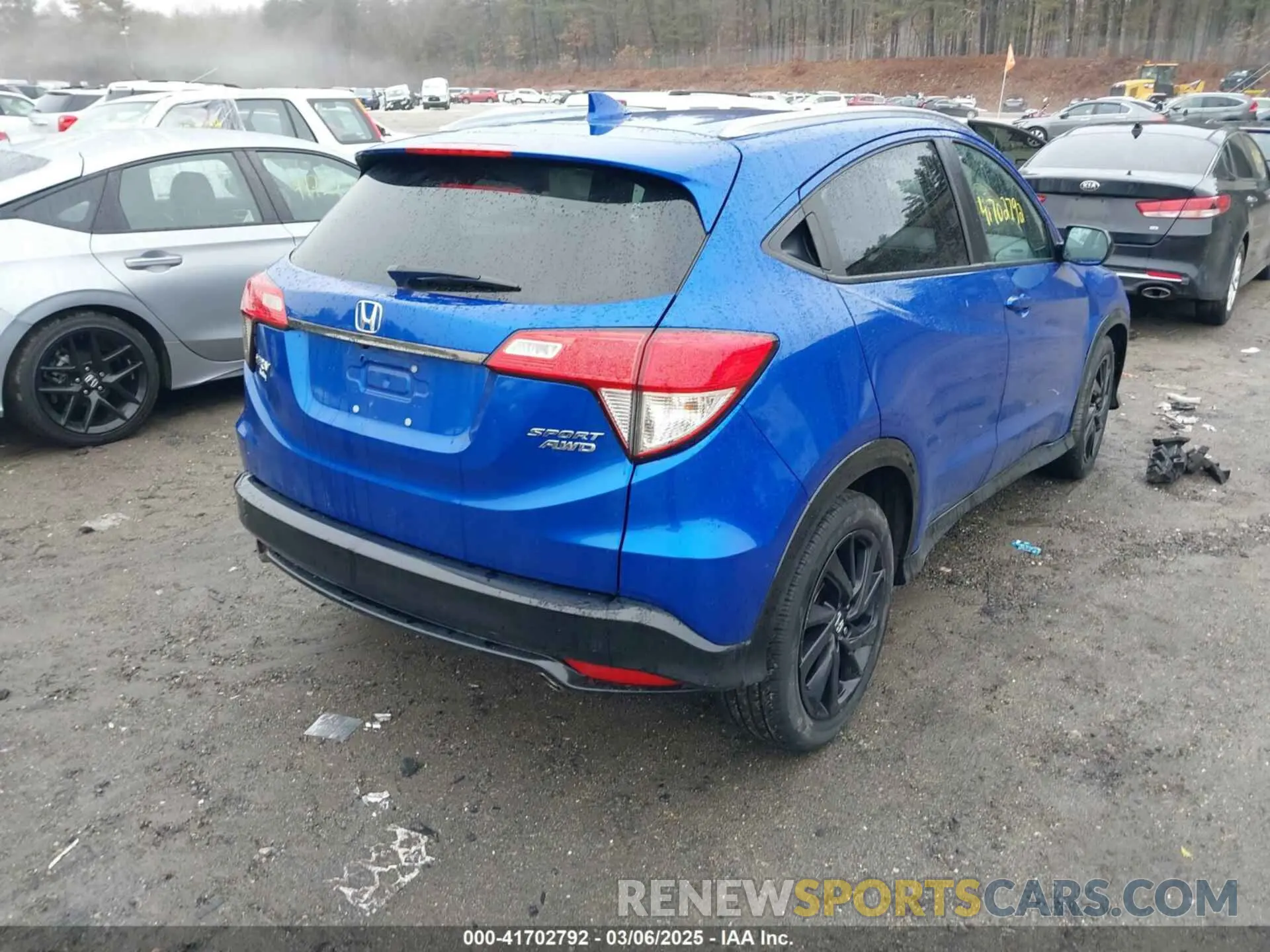 4 Photograph of a damaged car 3CZRU6H17MM743764 HONDA HR-V 2021
