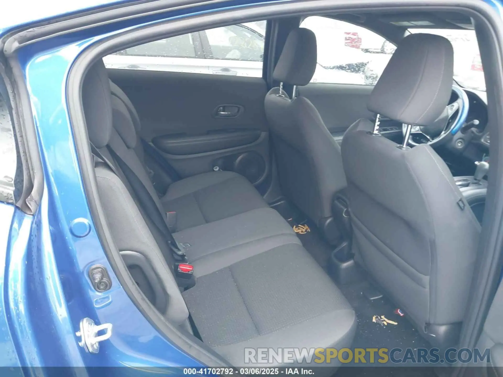 8 Photograph of a damaged car 3CZRU6H17MM743764 HONDA HR-V 2021