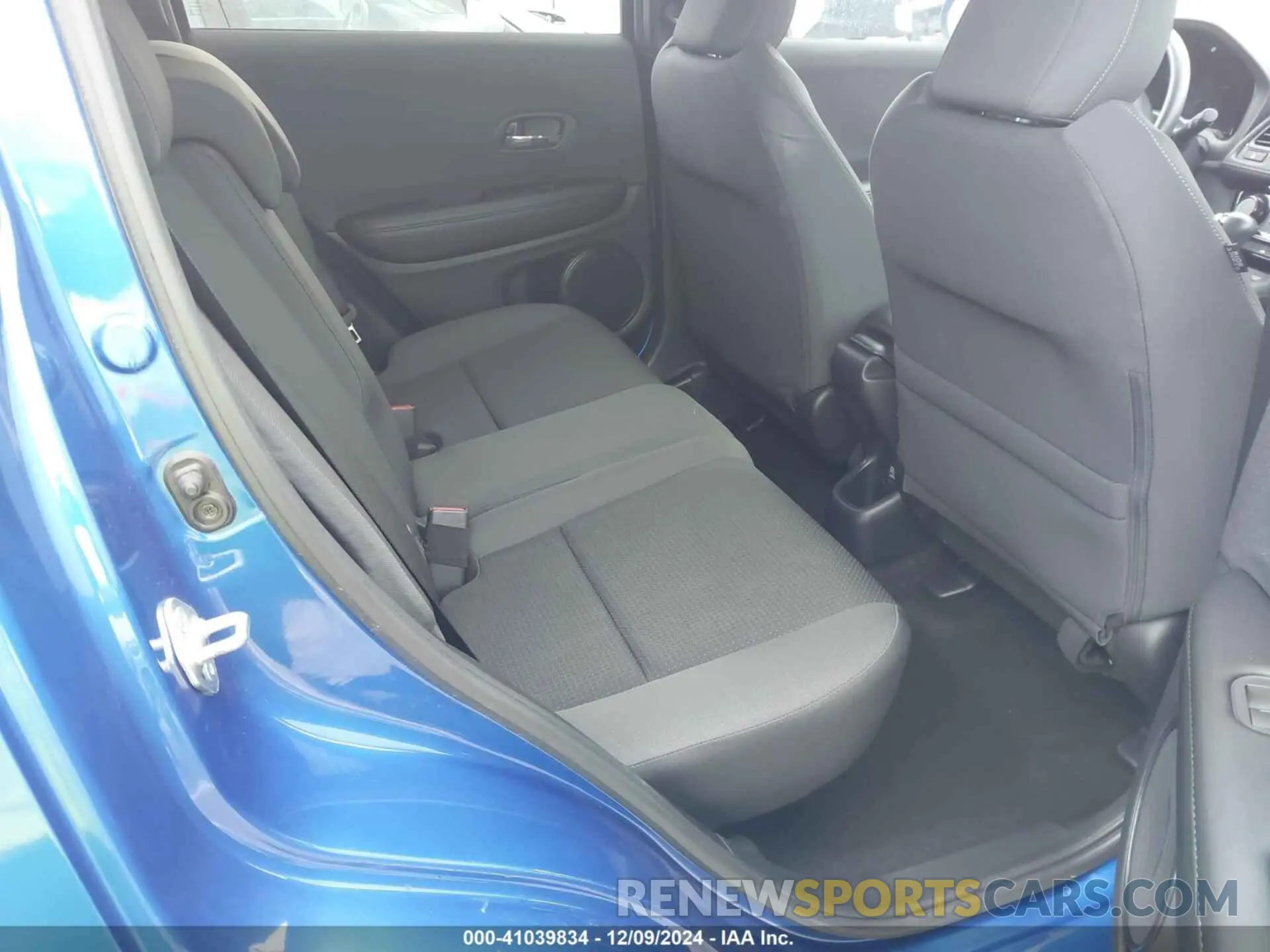 8 Photograph of a damaged car 3CZRU6H18MM750576 HONDA HR-V 2021