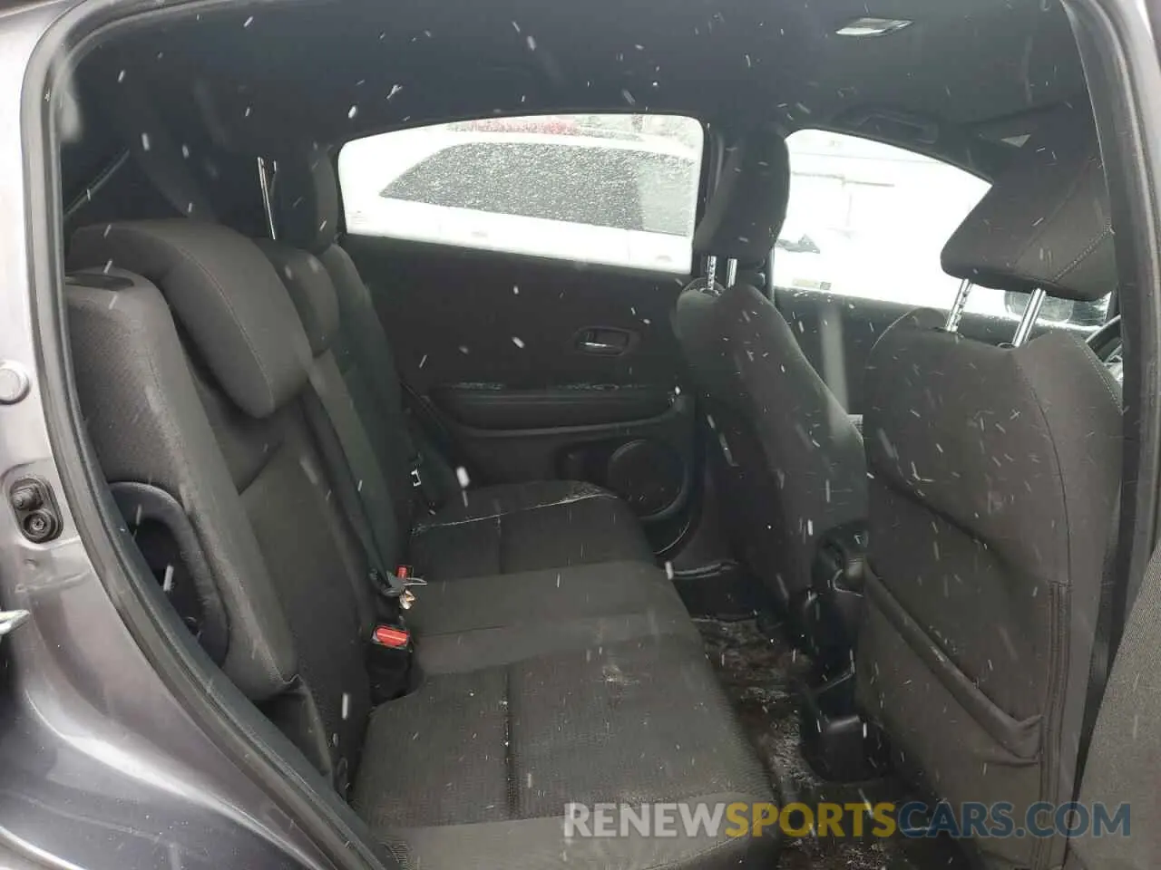 11 Photograph of a damaged car 3CZRU6H19MM711723 HONDA HR-V 2021