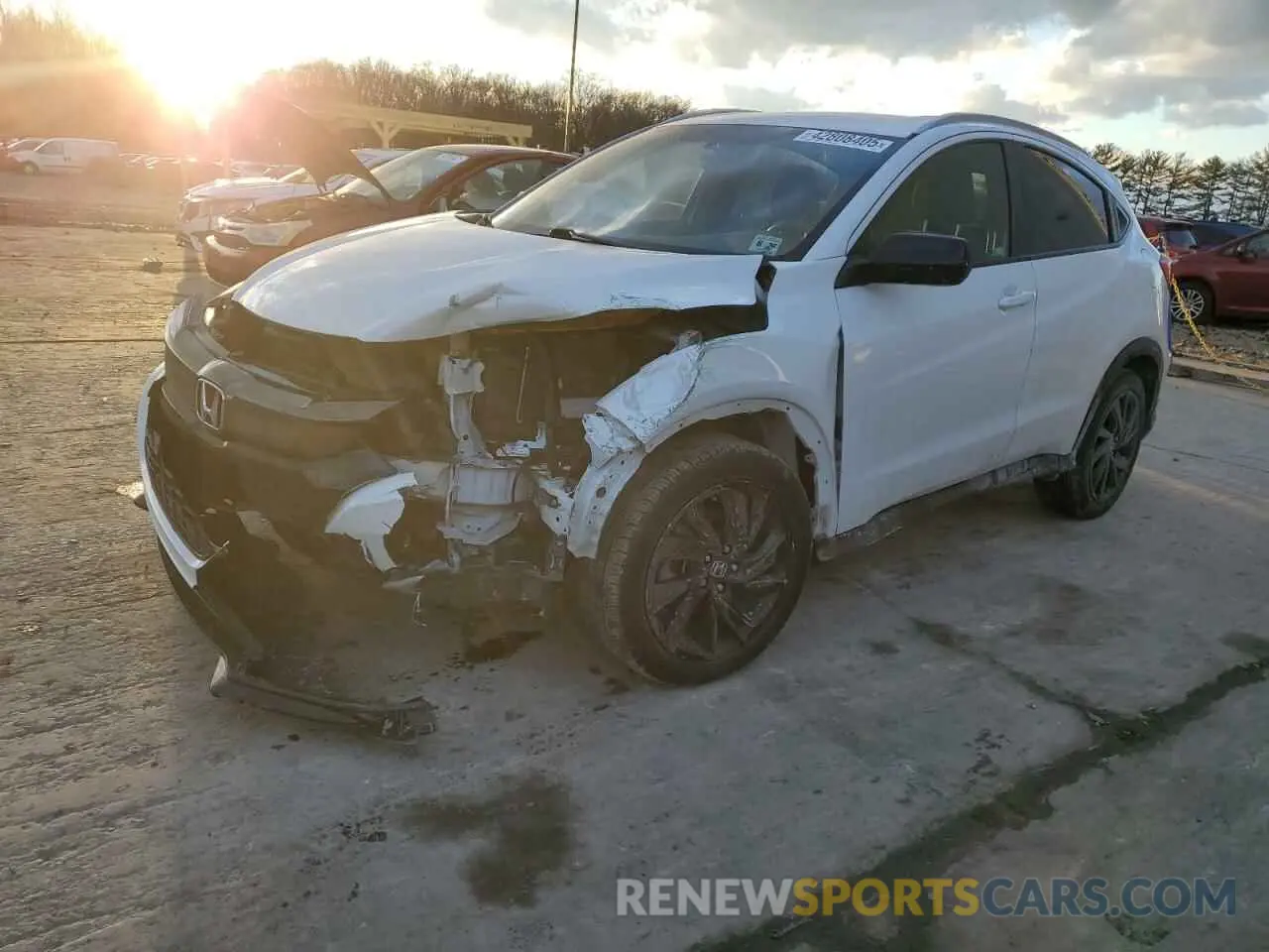 1 Photograph of a damaged car 3CZRU6H19MM740414 HONDA HR-V 2021