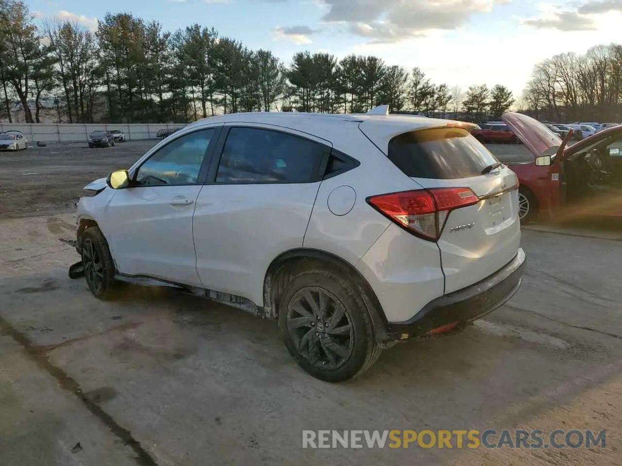 2 Photograph of a damaged car 3CZRU6H19MM740414 HONDA HR-V 2021