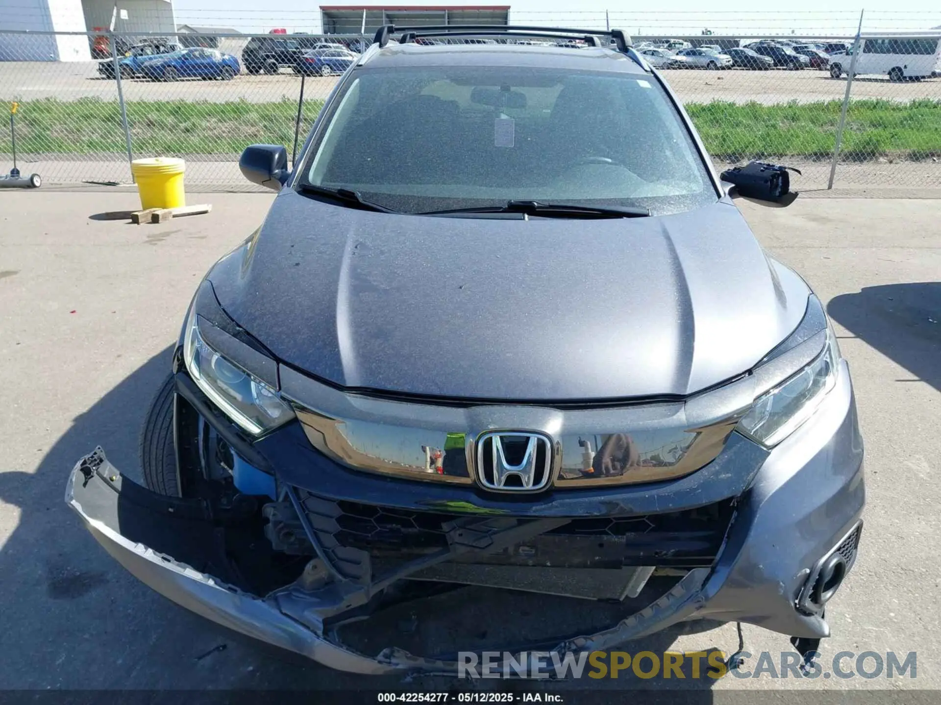 12 Photograph of a damaged car 3CZRU6H19MM742003 HONDA HR-V 2021