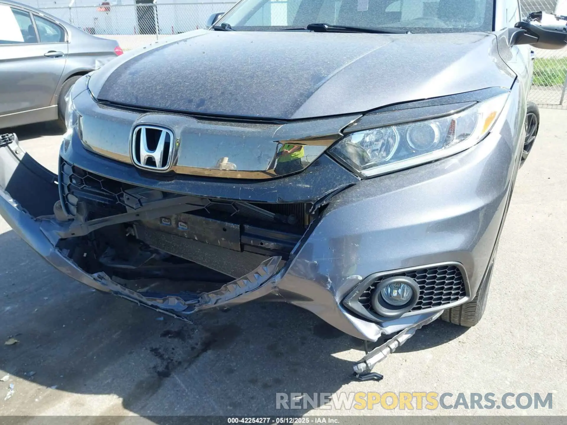 6 Photograph of a damaged car 3CZRU6H19MM742003 HONDA HR-V 2021