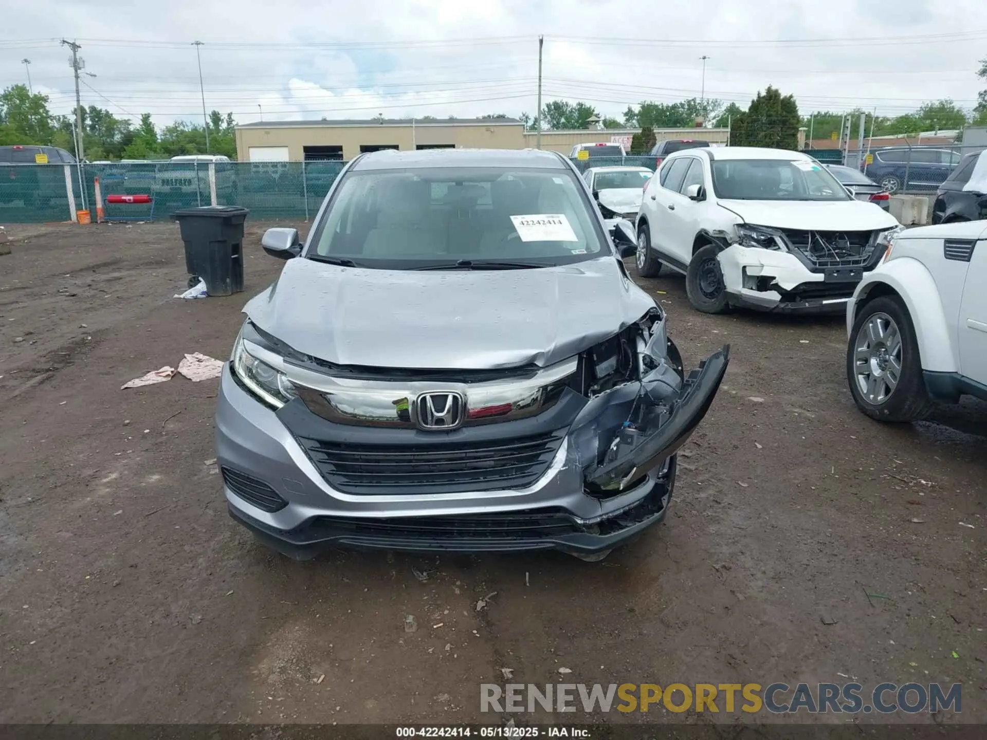 12 Photograph of a damaged car 3CZRU6H30MM707576 HONDA HR-V 2021