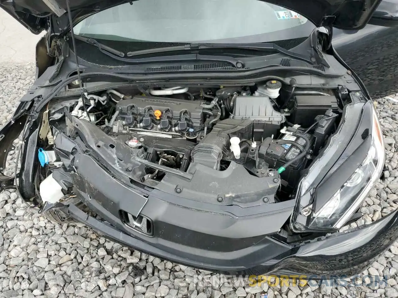 12 Photograph of a damaged car 3CZRU6H30MM721252 HONDA HR-V 2021