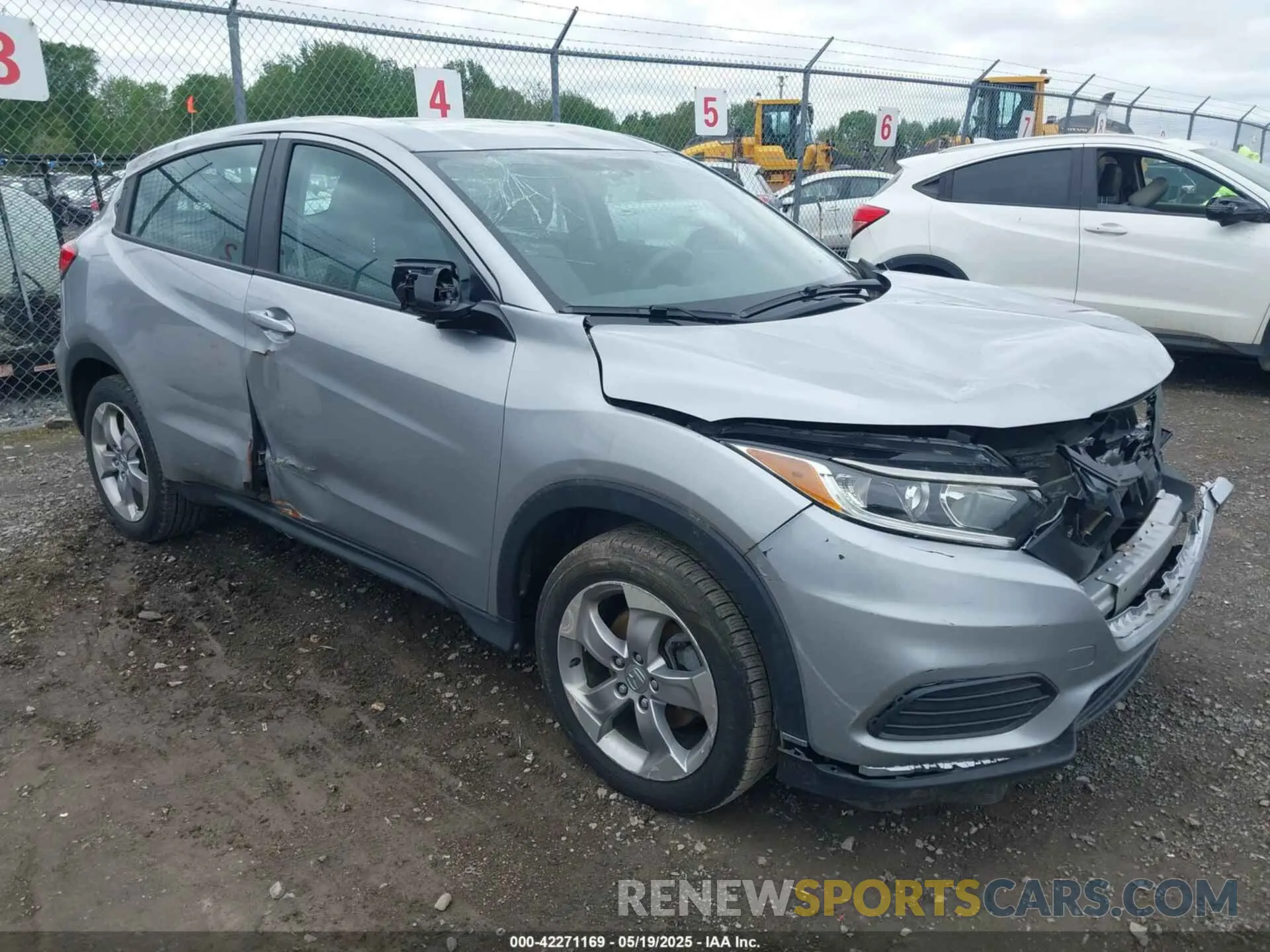 1 Photograph of a damaged car 3CZRU6H31MM703150 HONDA HR-V 2021