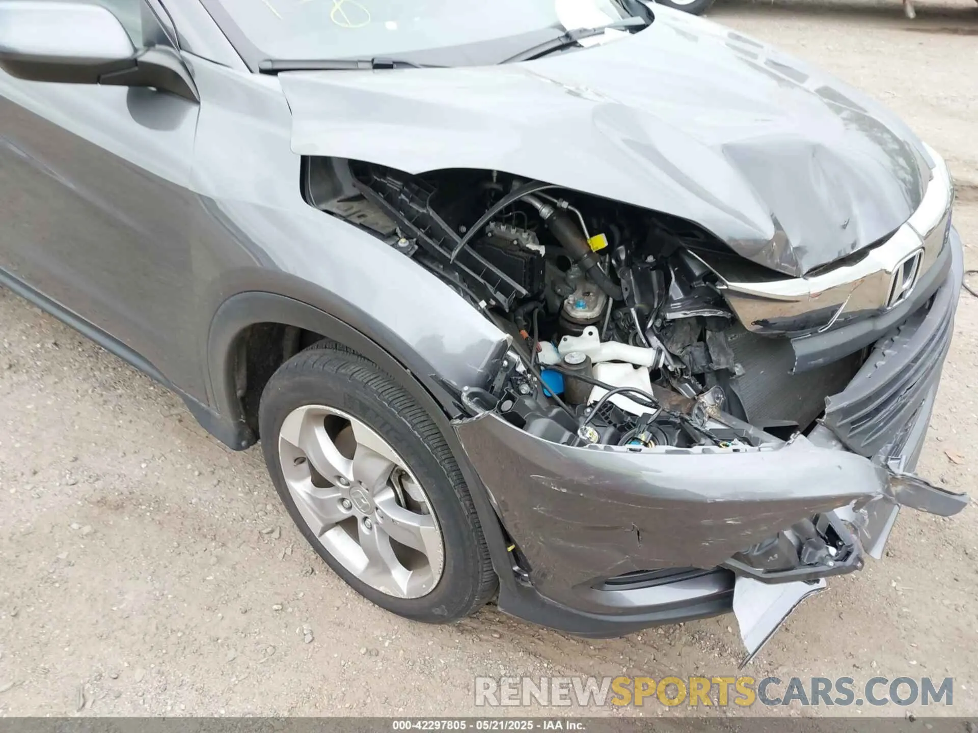 6 Photograph of a damaged car 3CZRU6H31MM744300 HONDA HR-V 2021