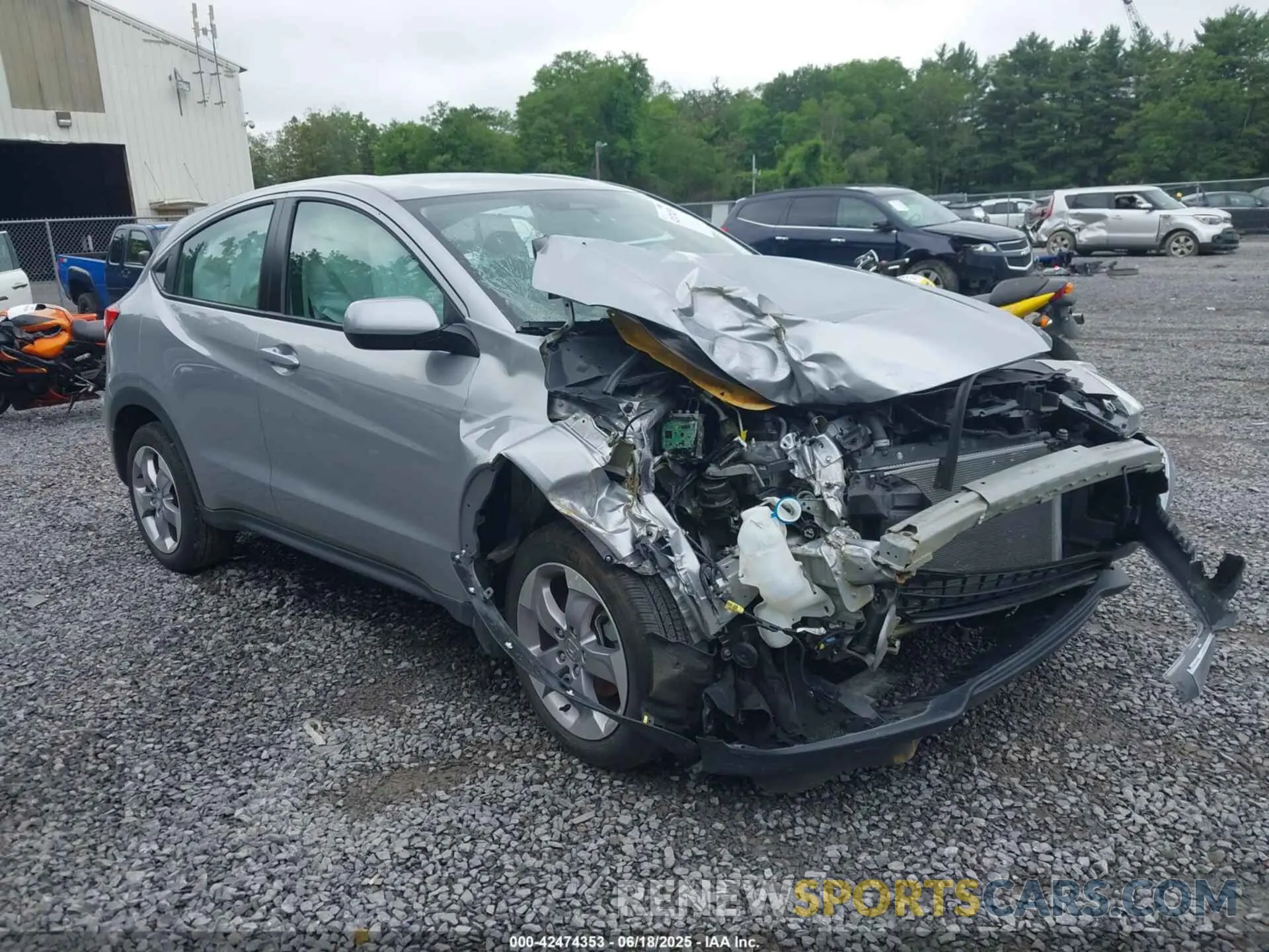 1 Photograph of a damaged car 3CZRU6H32MM716117 HONDA HR-V 2021