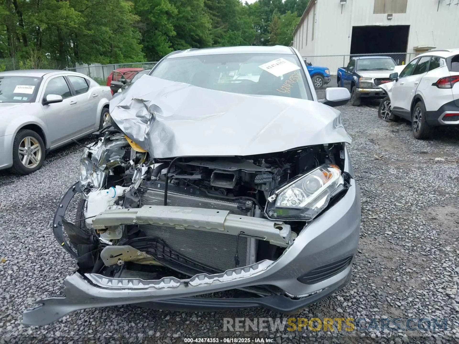 6 Photograph of a damaged car 3CZRU6H32MM716117 HONDA HR-V 2021