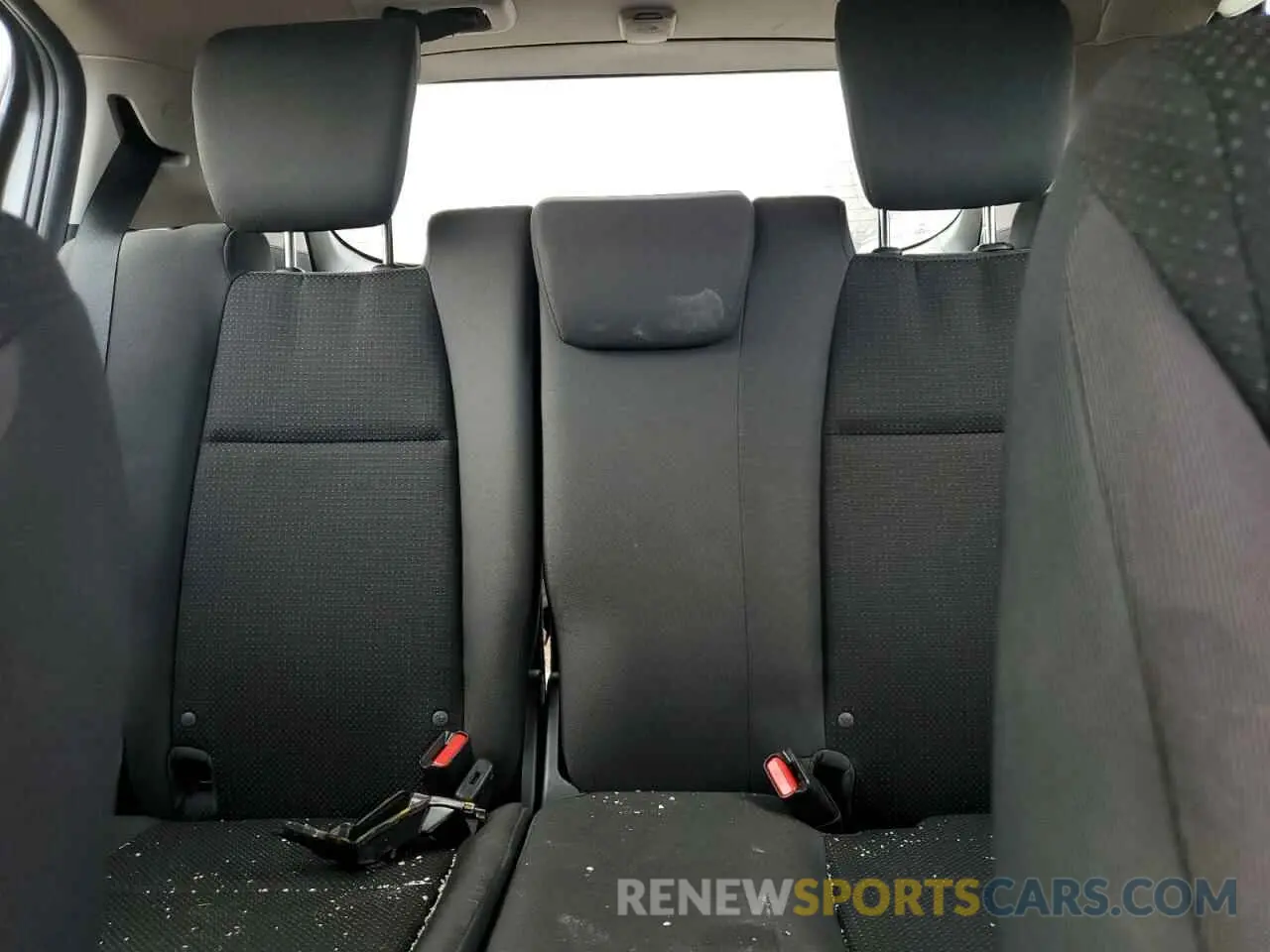 10 Photograph of a damaged car 3CZRU6H32MM738747 HONDA HR-V 2021