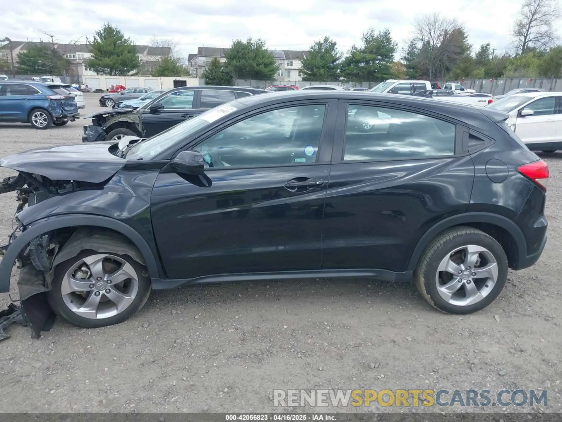 13 Photograph of a damaged car 3CZRU6H32MM754494 HONDA HR-V 2021
